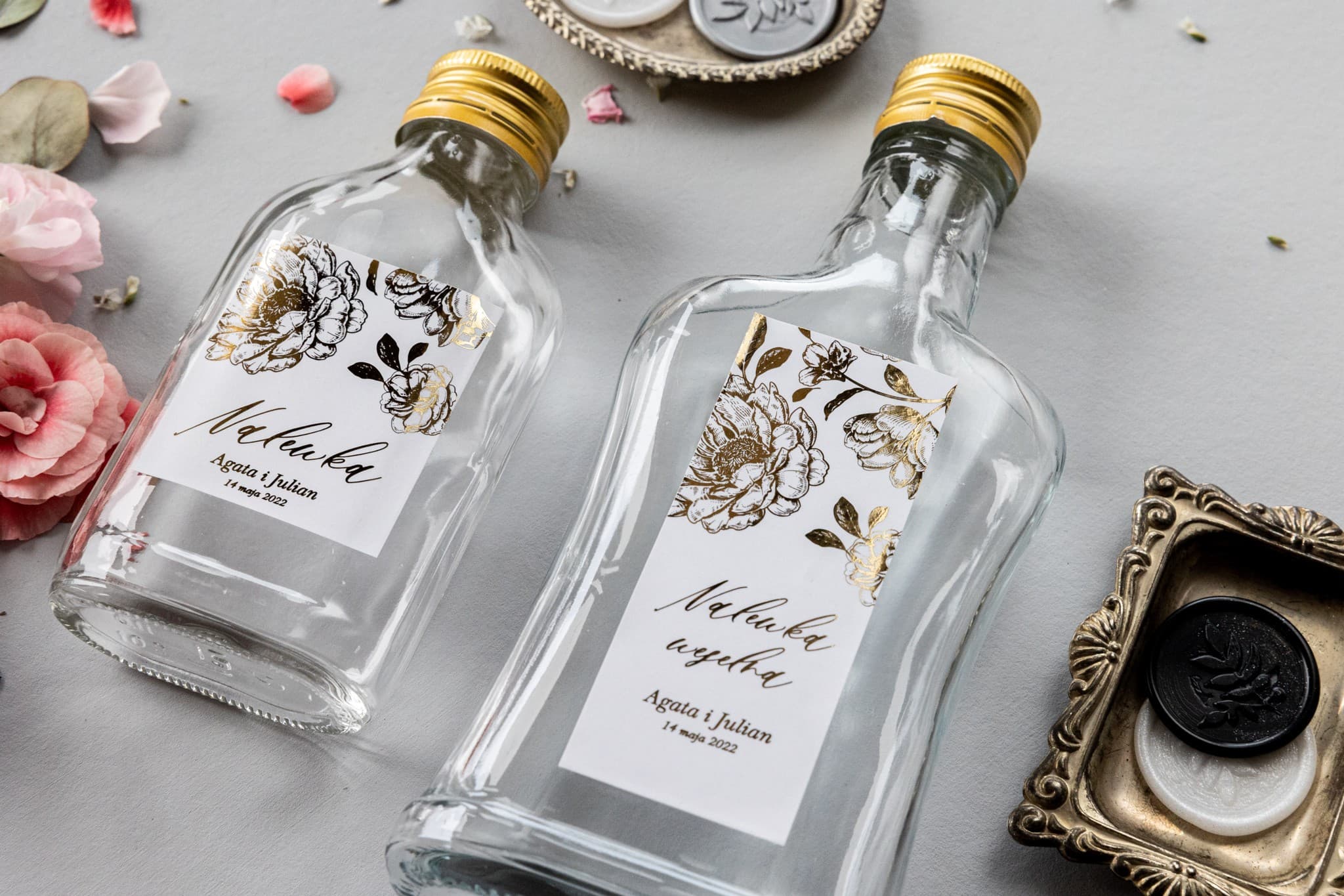 Elegant Foiled Wedding Liqueur Bottles | Guest Favours | Onyx No. 3