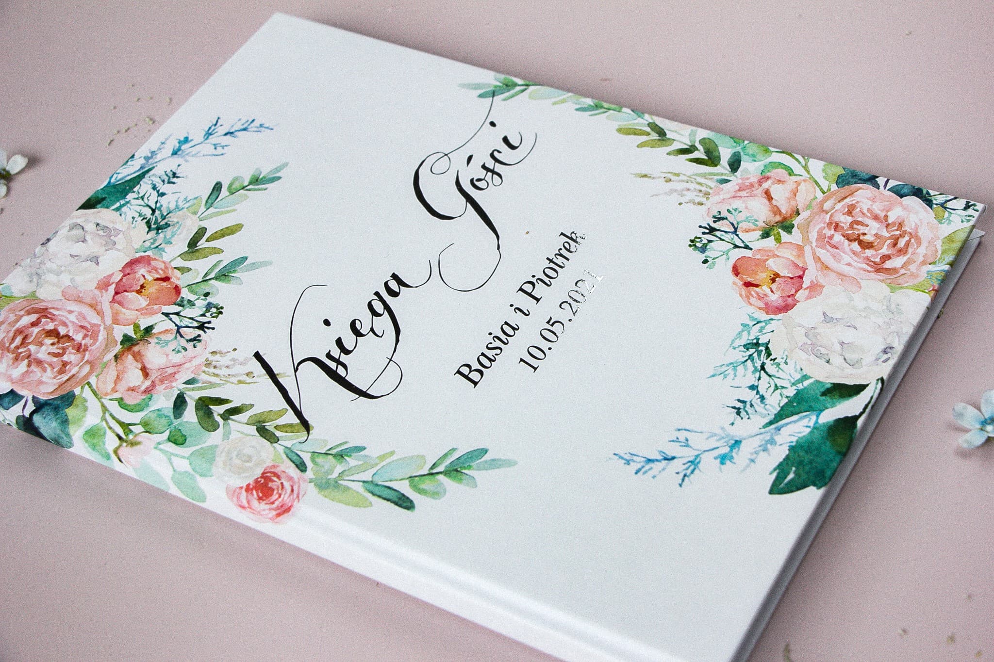 Versilbertes Gästebuch Aquarellblumen | Personalisiertes Andenken | Kollektion Pastelowe Nr. 8