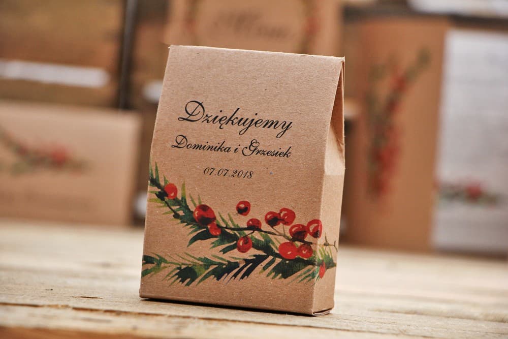 Gastgeschenke Wald-Schachteln mit Eberesche und Süßigkeiten | Dankeschön für Hochzeitsgäste | Kollektion Owoce Leśne Nr. 8