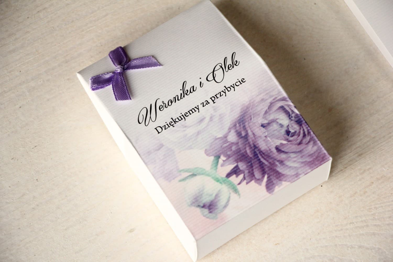 Gastgeschenk-Boxen mit violetten Pfingstrosen | Gastgeschenke Hochzeit | Magnet 17