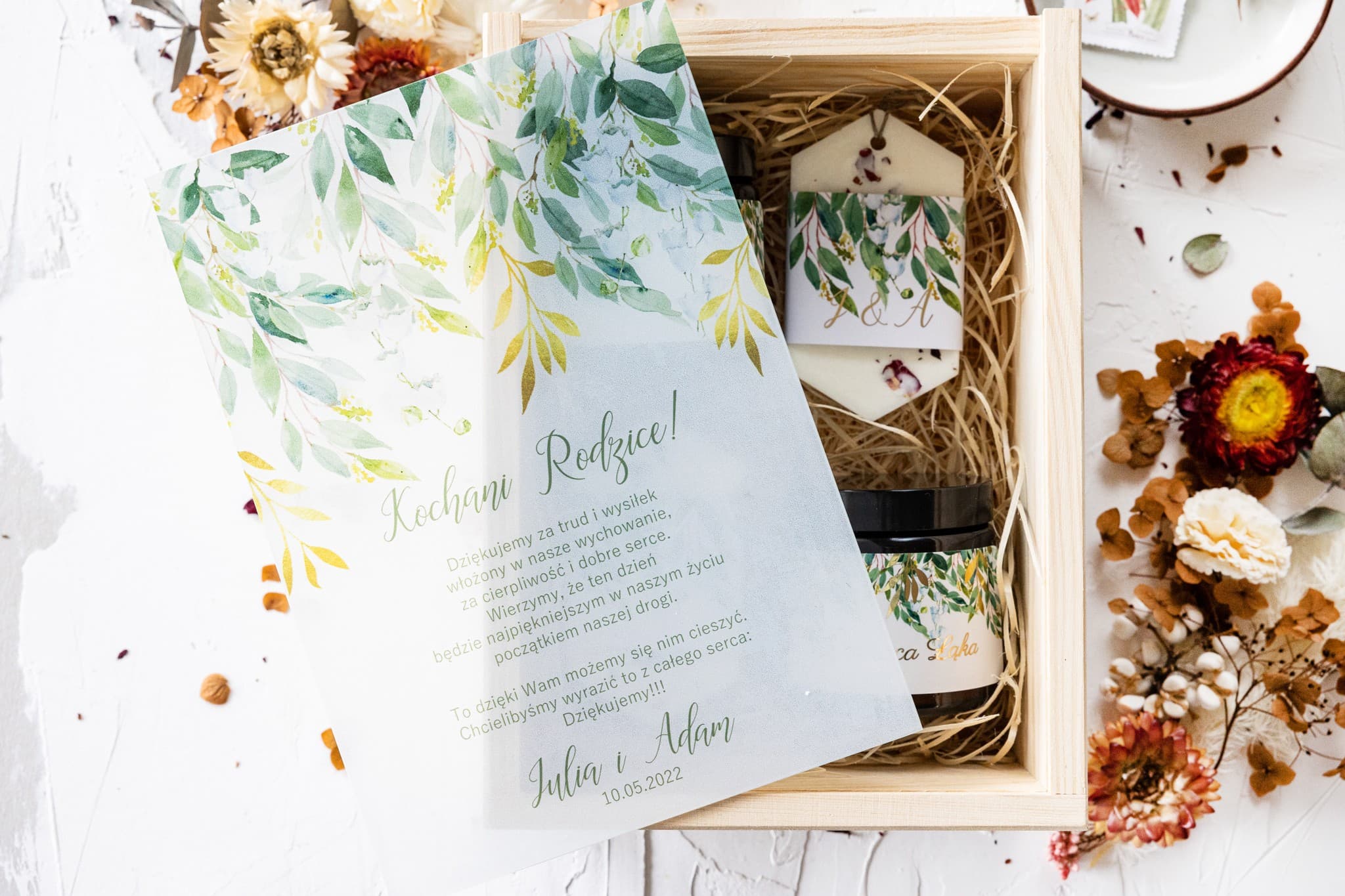 Lily of the Valley Gift Box with Scented Soy Candles | Personalized Wedding Thank You Gift for Parents | Rubin No. 4