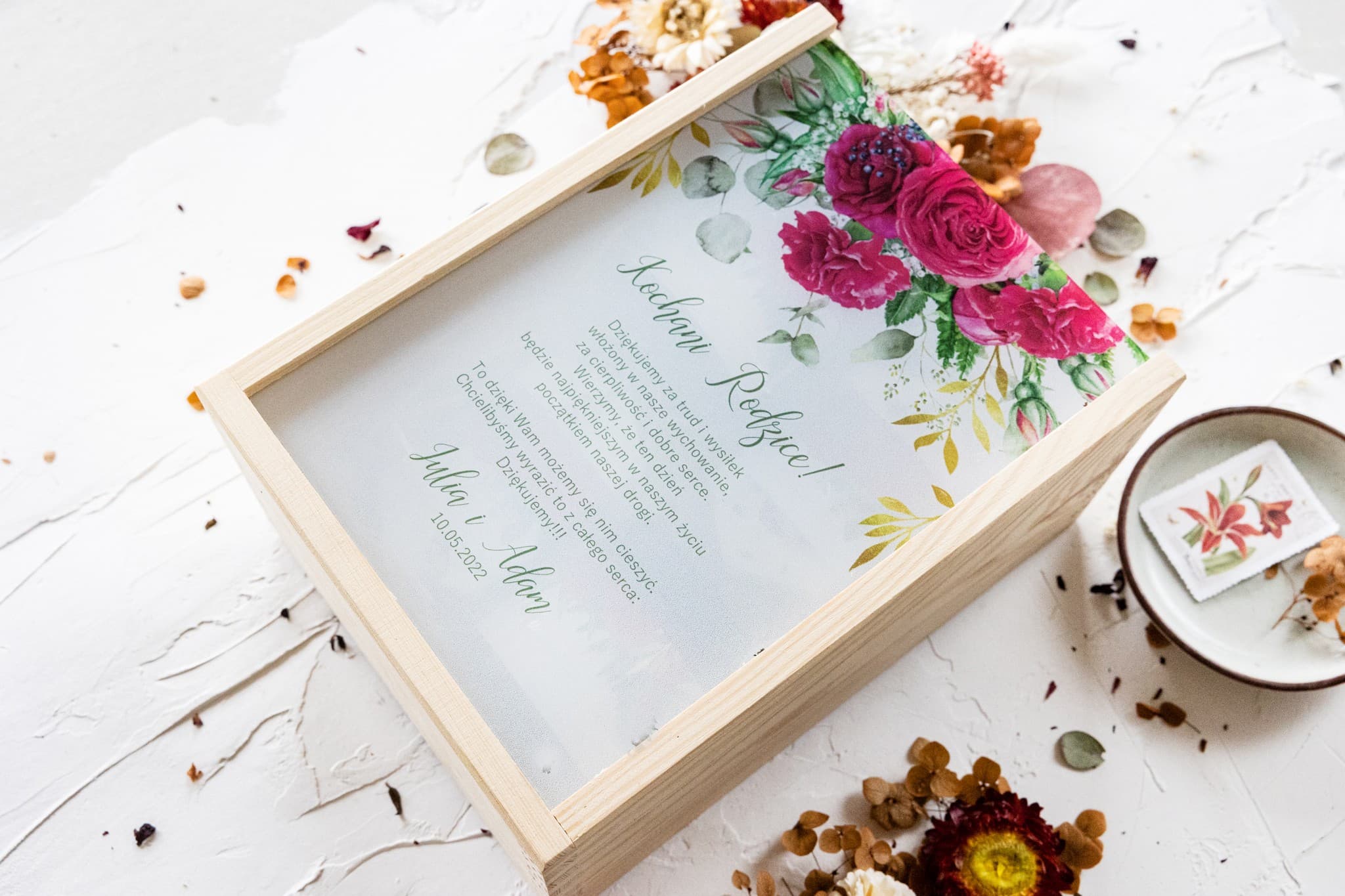 Elegant Burgundy Rose Gift Box, Personalized Gift | Wedding Parents Thank You Gift | Rubin No. 8