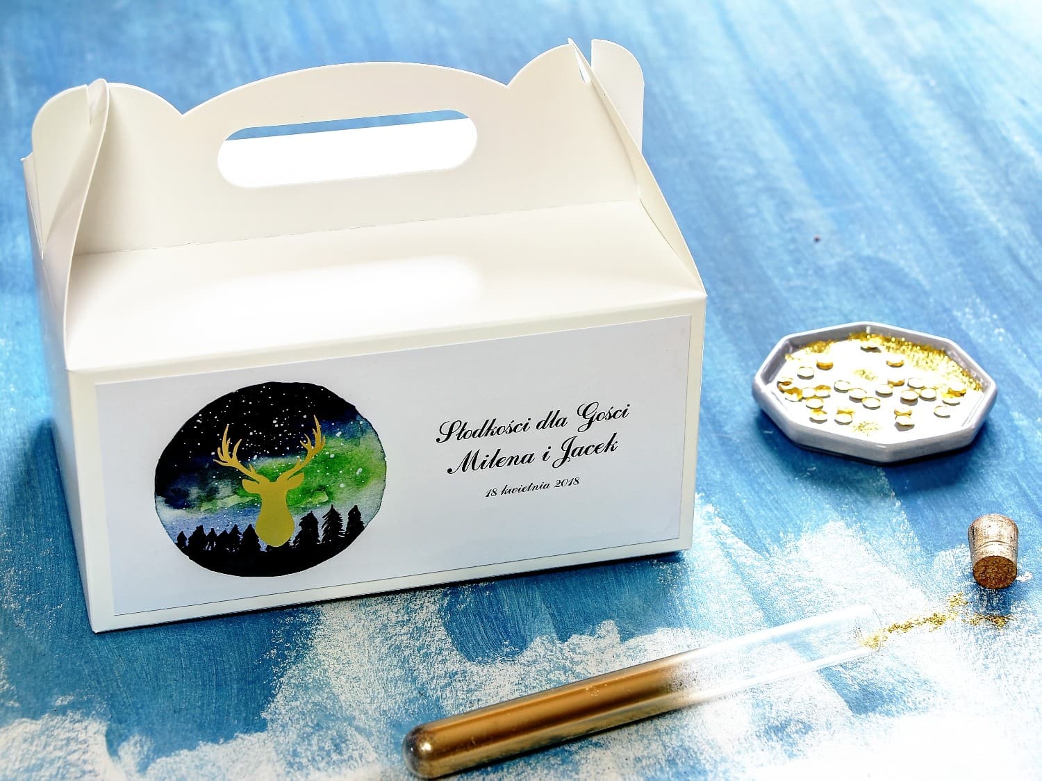 Navy Blue Wedding Cake Box with Gilded Stag | Elegant Cake Packaging | Moonlit Night No. 7