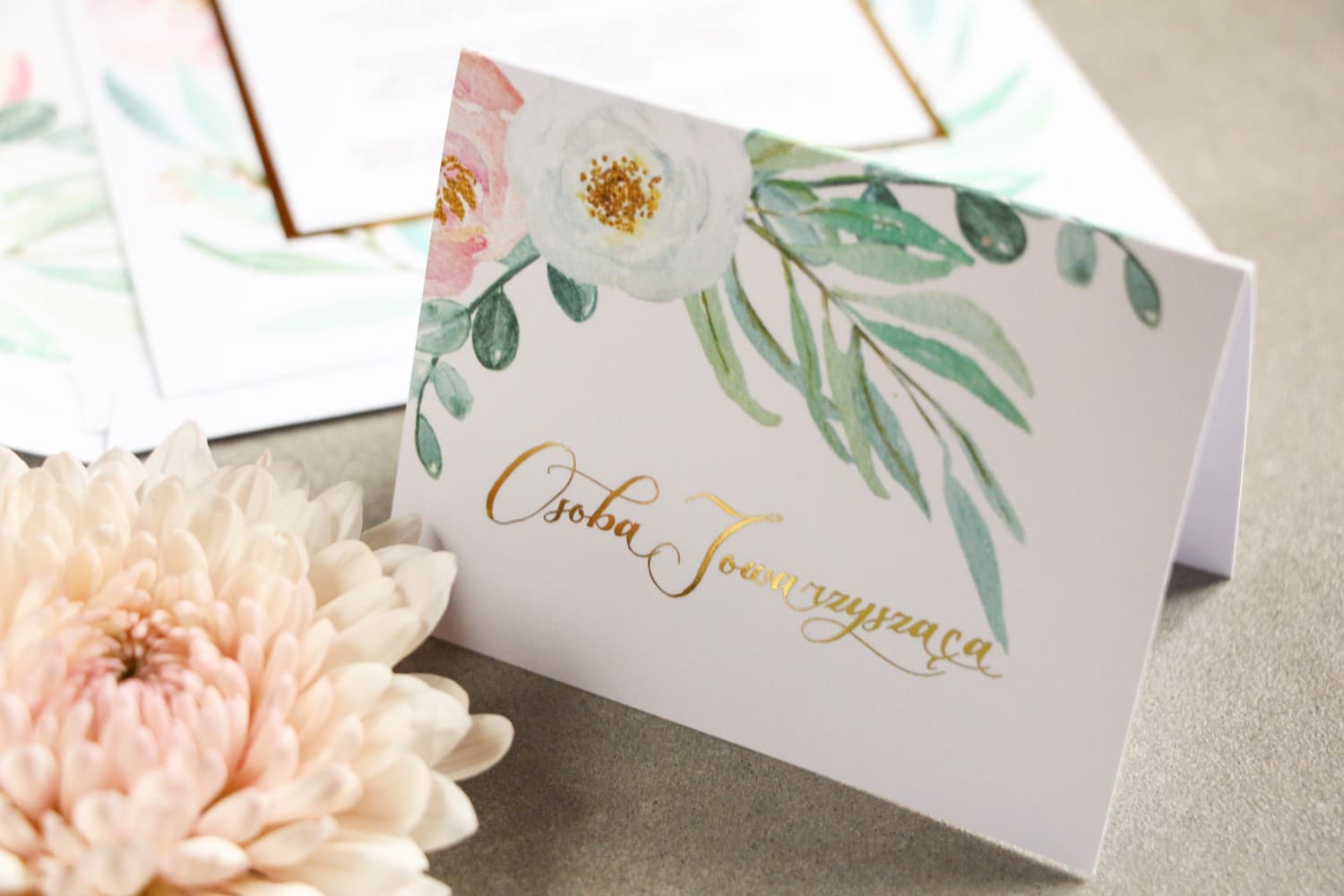 Flores No. 1 Wedding Place Cards – Gold Foiled Pink Peonies