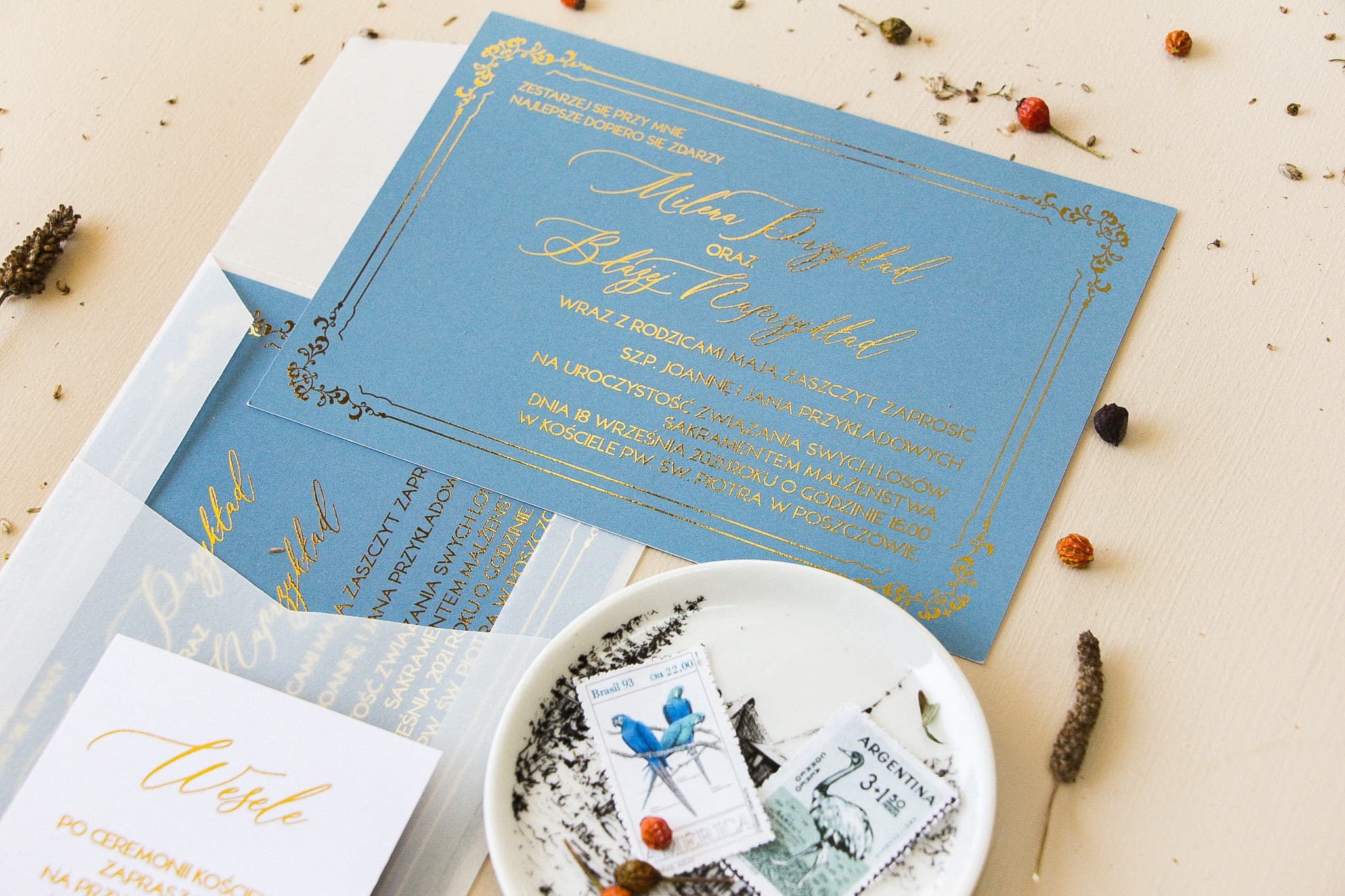 Glamour Dusty Blue Wedding Invitations with Foiling and Vellum Envelope Sand No. 1 - 2