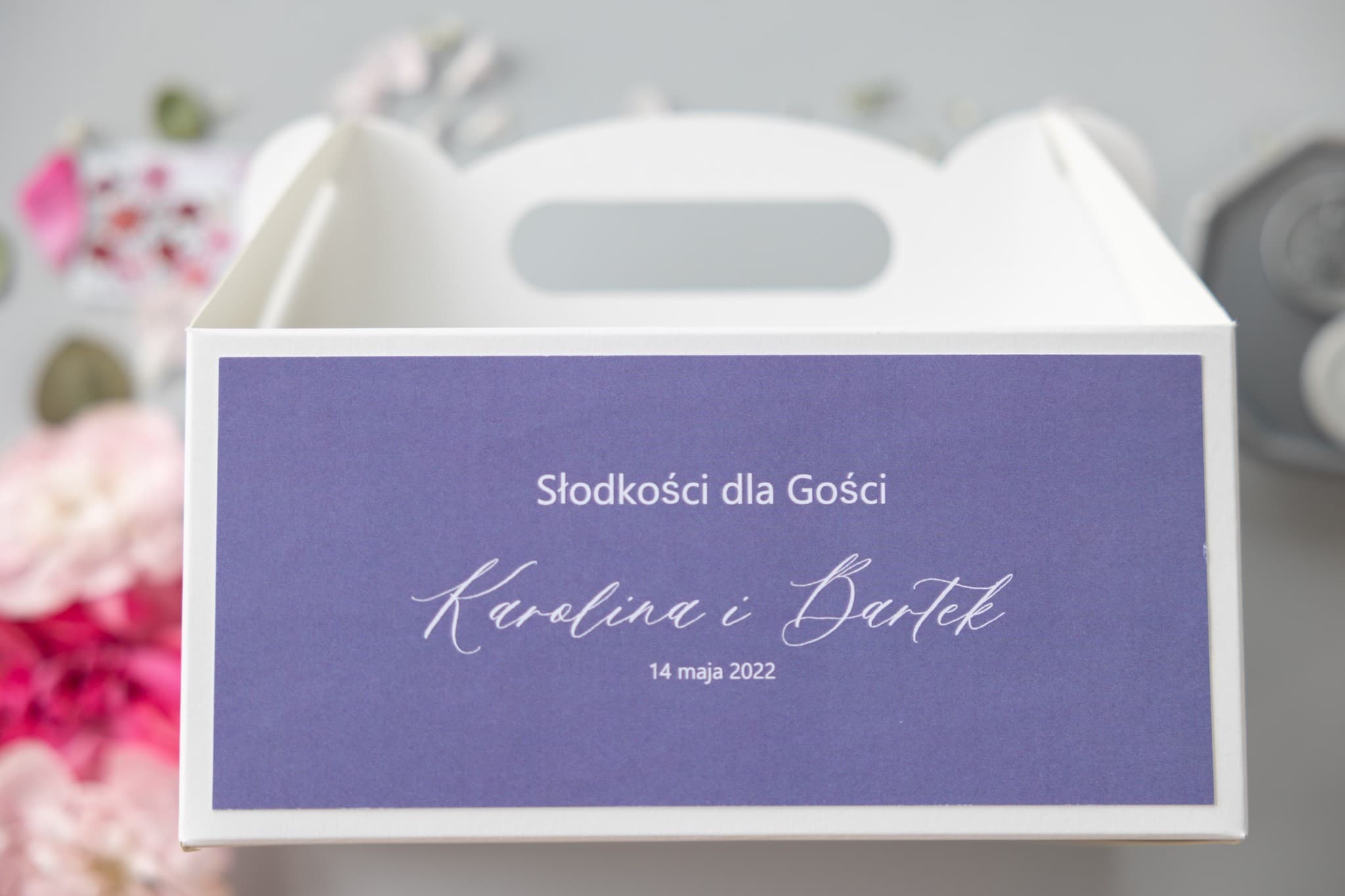 Violette Kuchenboxen zur Hochzeit mit Griff | Personalisierte Verpackung | Nefryt Nr. 3