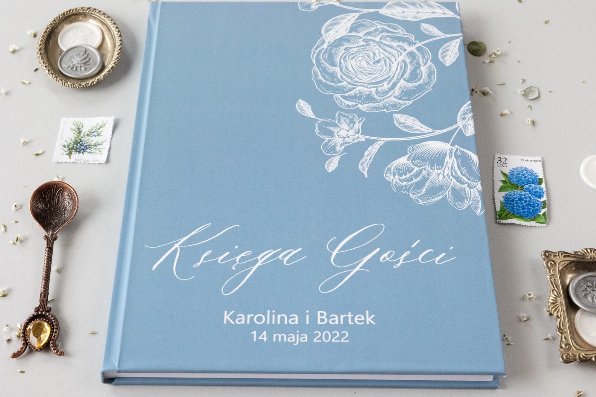 Blaues Gästebuch mit Fragen A4 | Personalisierte Hochzeitserinnerung im Hardcover | Nefryt Nr. 2 - 2