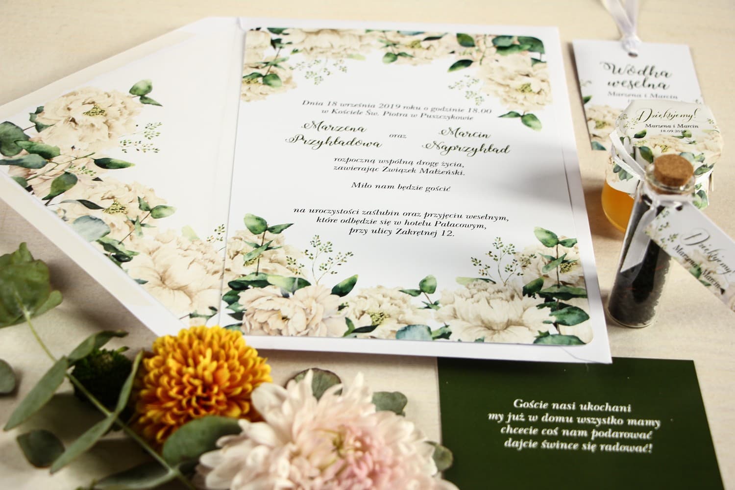 Greenery-Hochzeitseinladungen mit Eukalyptus und weißer Pfingstrose Aurum Nr. 3
