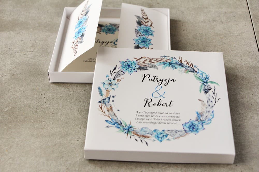 Hochzeitseinladung in der Box Pistacjowe Nr. 21 – Sukkulenten & Federn