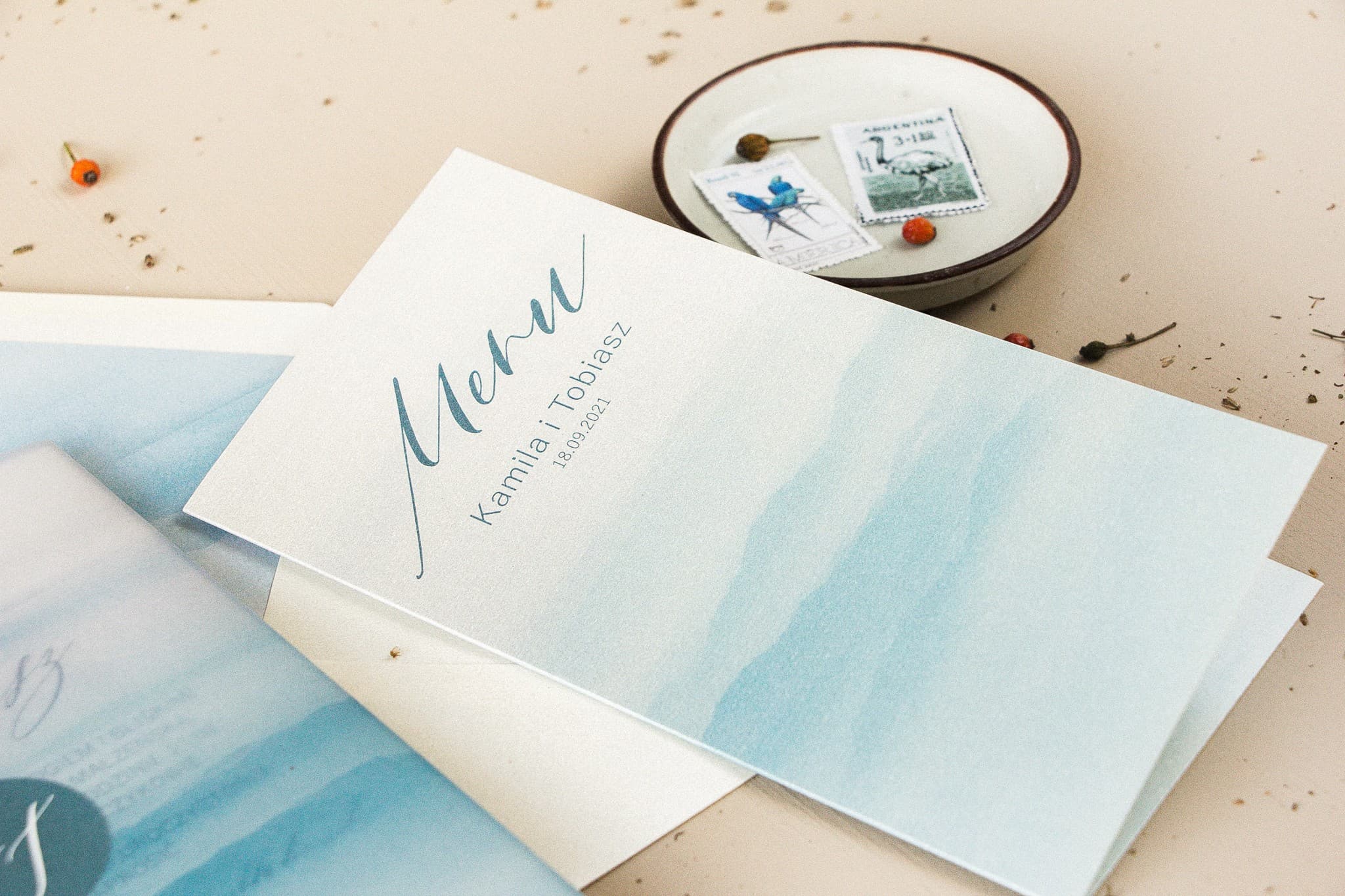 Hochzeitsmenü Perlmutt Aquarell | Exklusiver Akzent für den Festtisch | Kollektion Opal Nr. 4