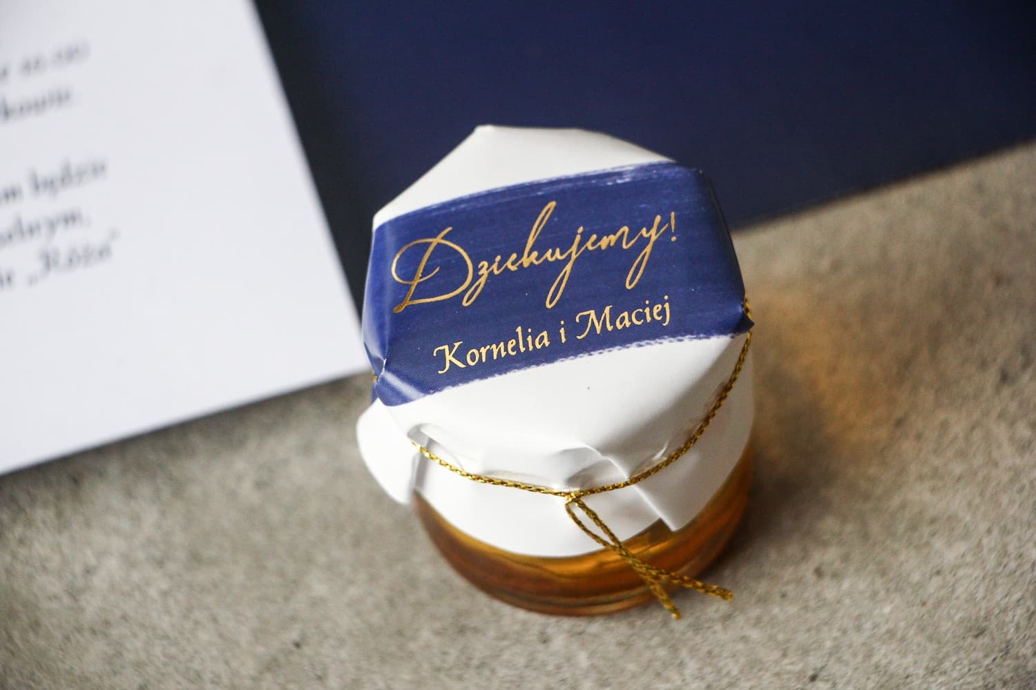Verte No. 3 Polish Honey Jar – Gilded Wedding Favour with Navy Watercolour