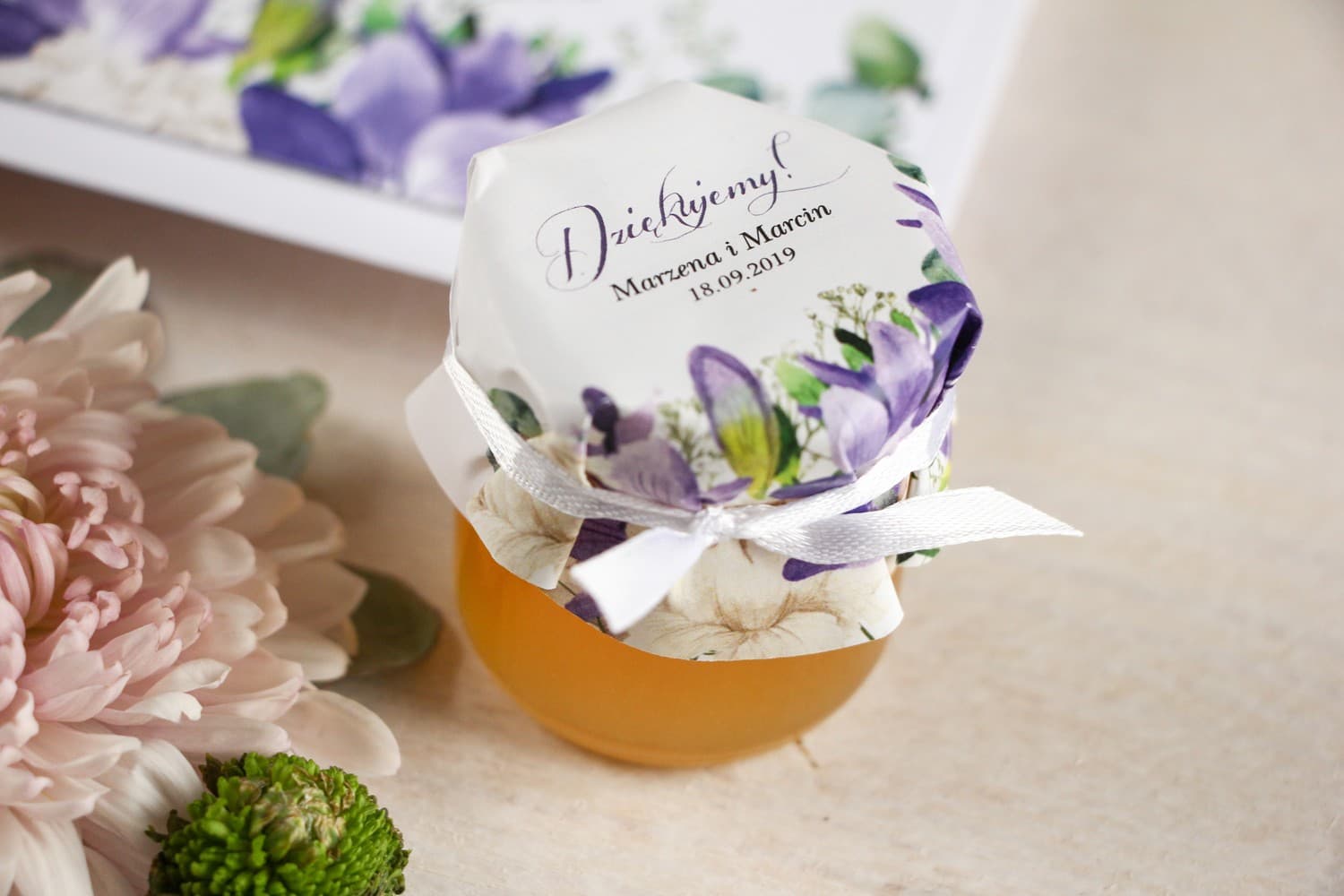 Natural Polish Honey Jar Aurum No. 1 – Sweet Wedding Favour with Peony and Freesia