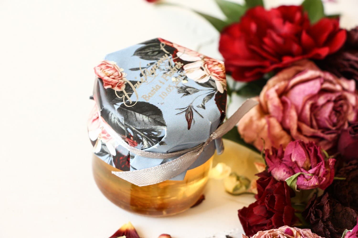 Polish Honey Jar Pastel No. 1 – Elegant Wedding Favour with Silver Foiling