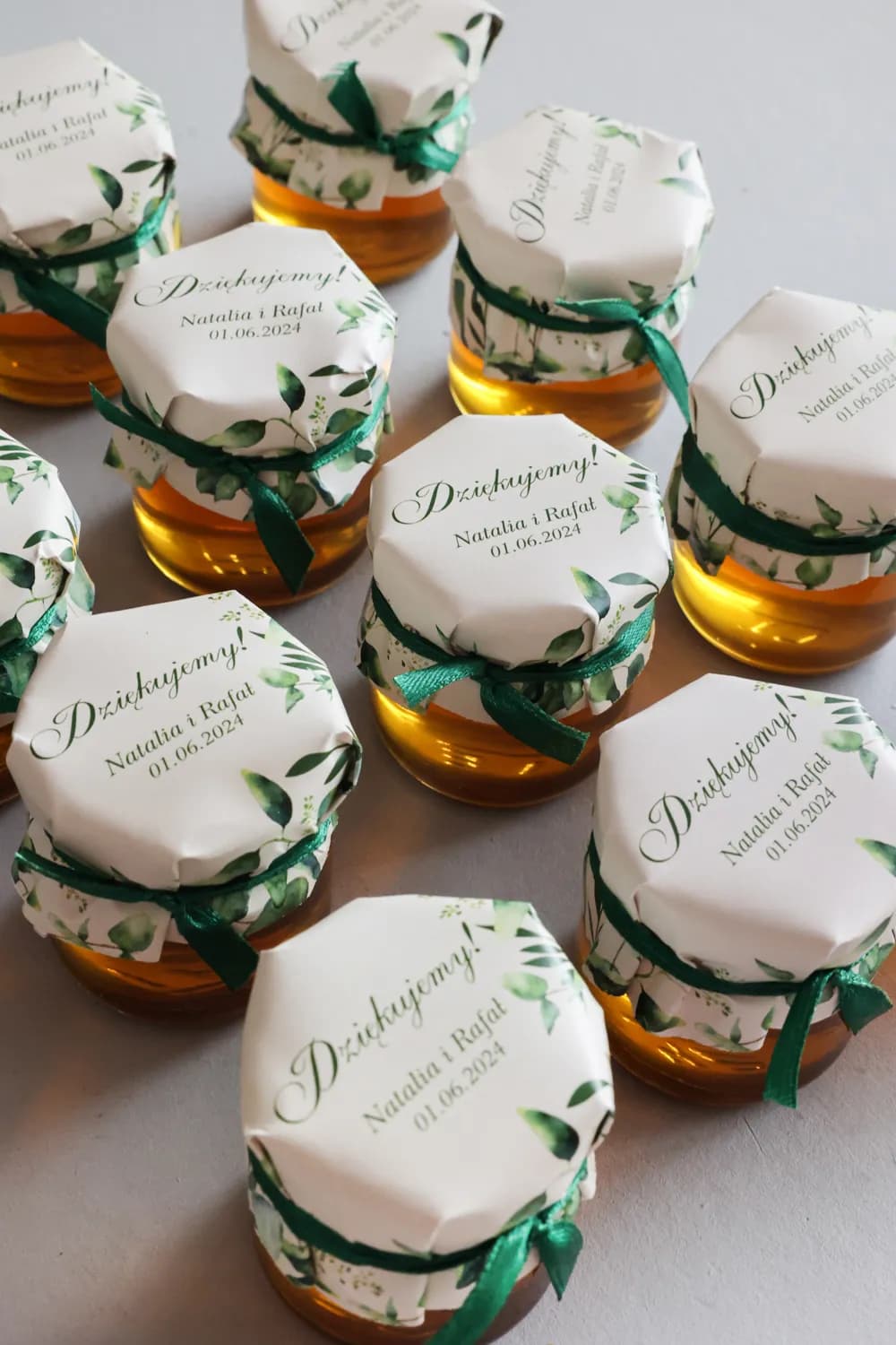 Polnischer Honig im Glas Korani Nr. 3 – Süßes Gastgeschenk mit Eukalyptus-Motiv