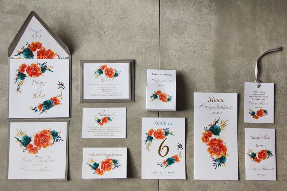 Invitación de boda con accesorios - Cykade nº 6 con dorado - Composición de flores naranjas y esmeralda