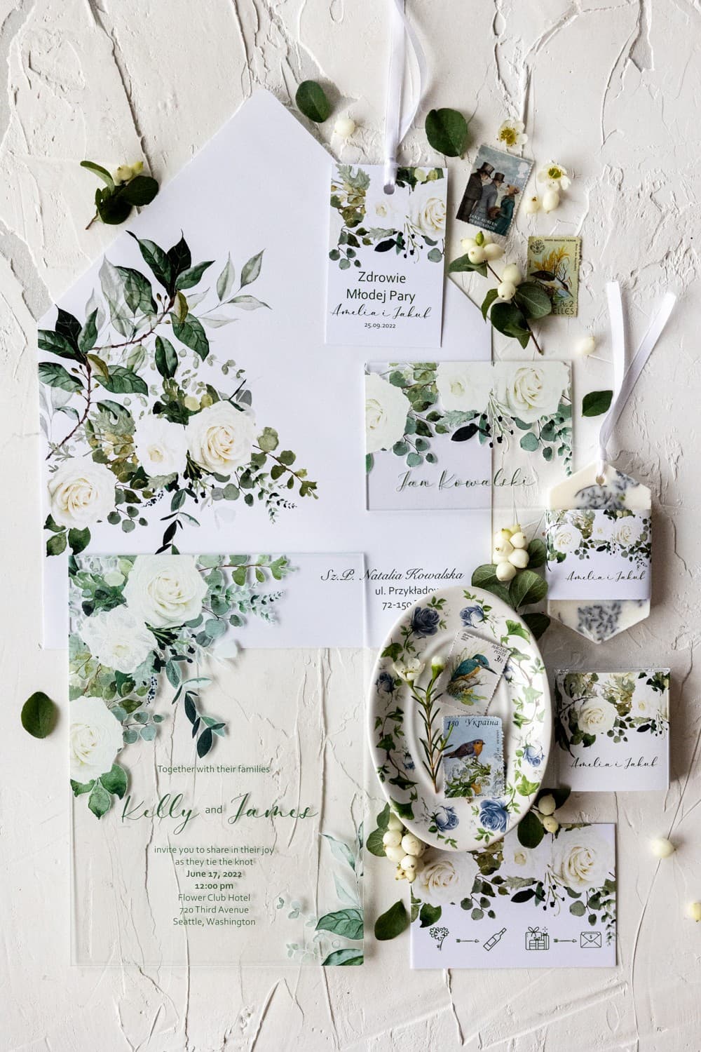 Invitaciones modernas en vidrio, Korani n.º 12, con gráfica única y estilo minimalista.