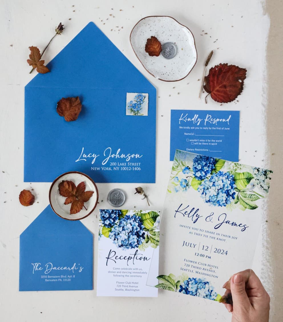 Invitaciones de Boda en Vidrio – Korani nº 16 con Hortensia Azul