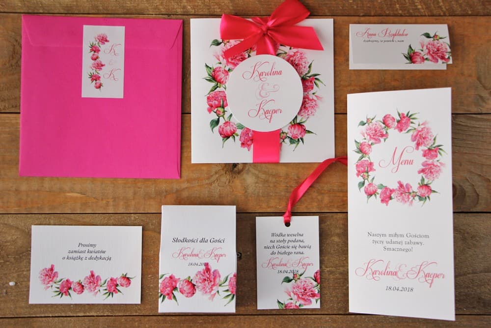 Invitación de boda con sobre de color - Acuarela n.º 6 - Peonías amarante