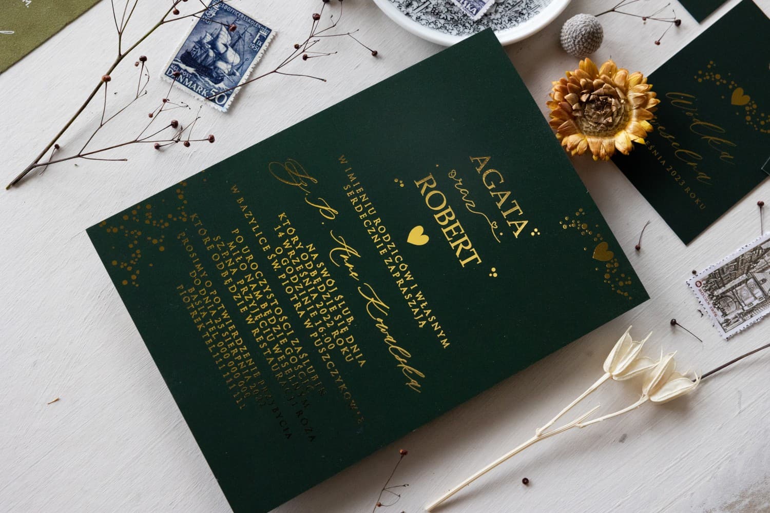 Invitations de mariage modernes vert sapin et or Simple n° 2 Amelia Wedding