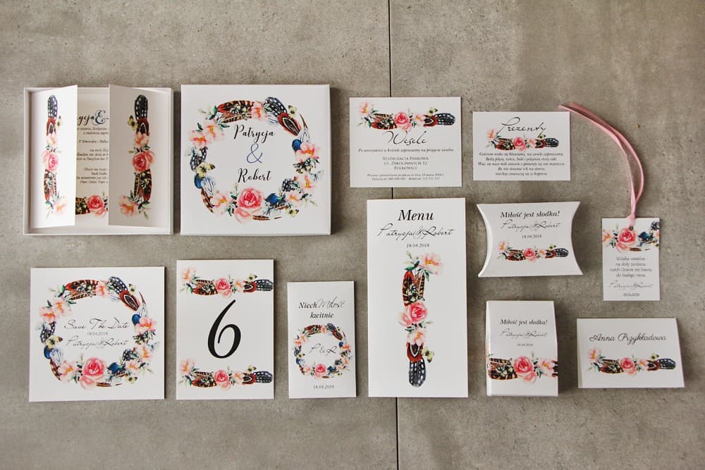 Set cancelleria matrimonio boho con piume segnaposti menu Pistacjowe nr 16 Amelia Wedding