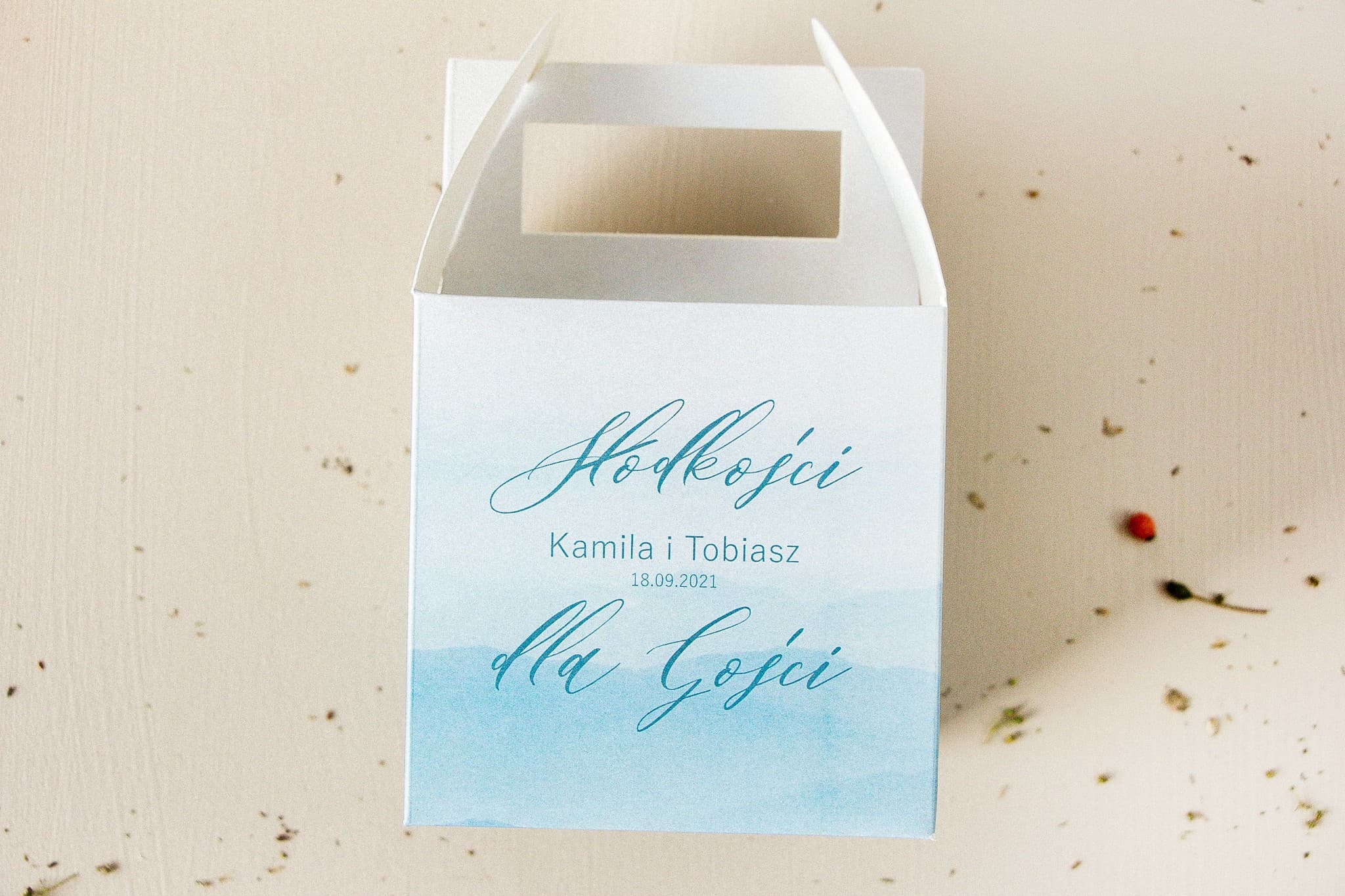 Kuchenbox mit Aquarell-Motiv und Henkel | Personalisierte Boxen | Opal Nr. 4