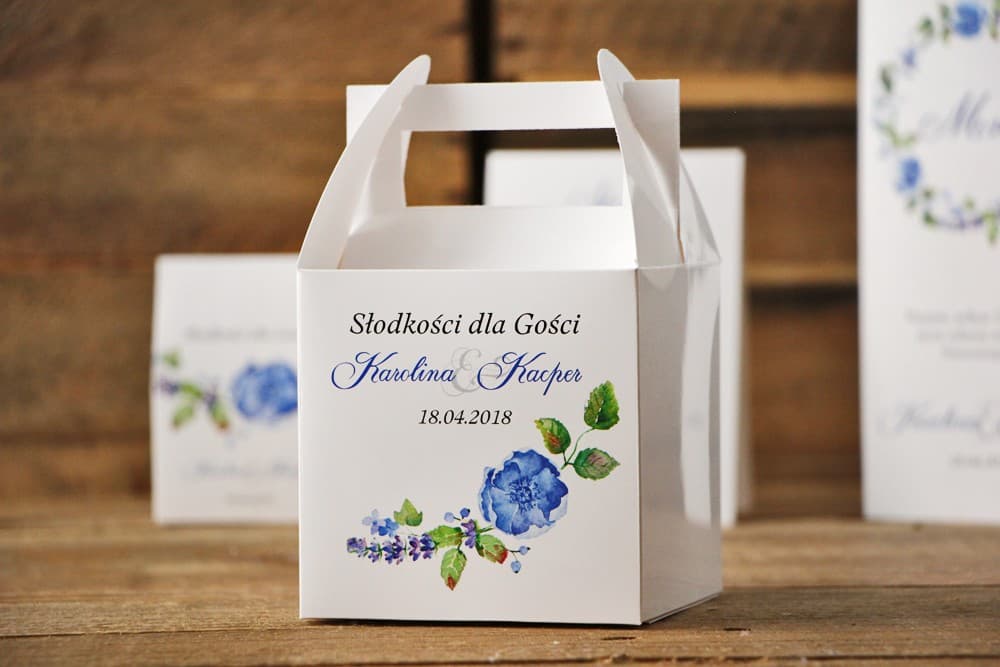 Quadratische Kuchenbox mit Personalisierung Kornblumen | Elegante Gastgeschenke für die Hochzeit | Akwarele Nr. 5