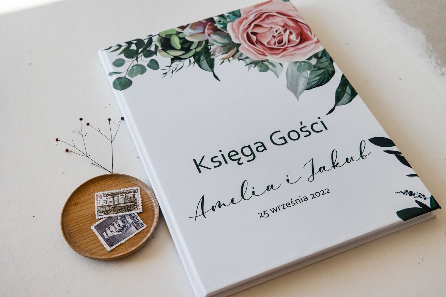 Libro de invitados personalizado para boda estilo romántico