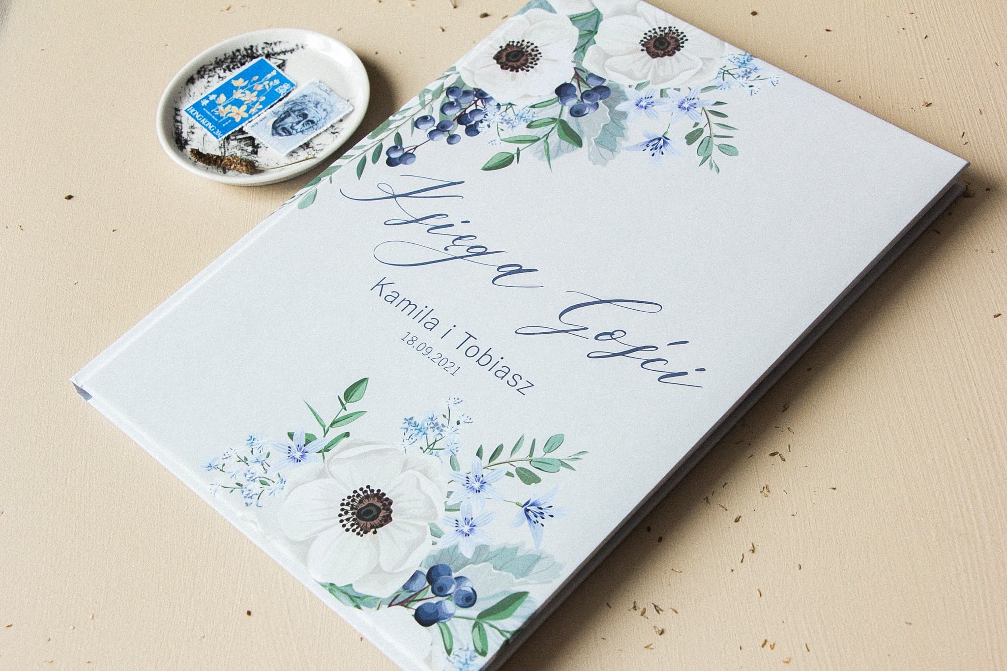 Elegante Libro de Visitas con Motivo Botánico, Blanco | Libro de Visitas de Boda A4 Personalizado | Opal Nr 7