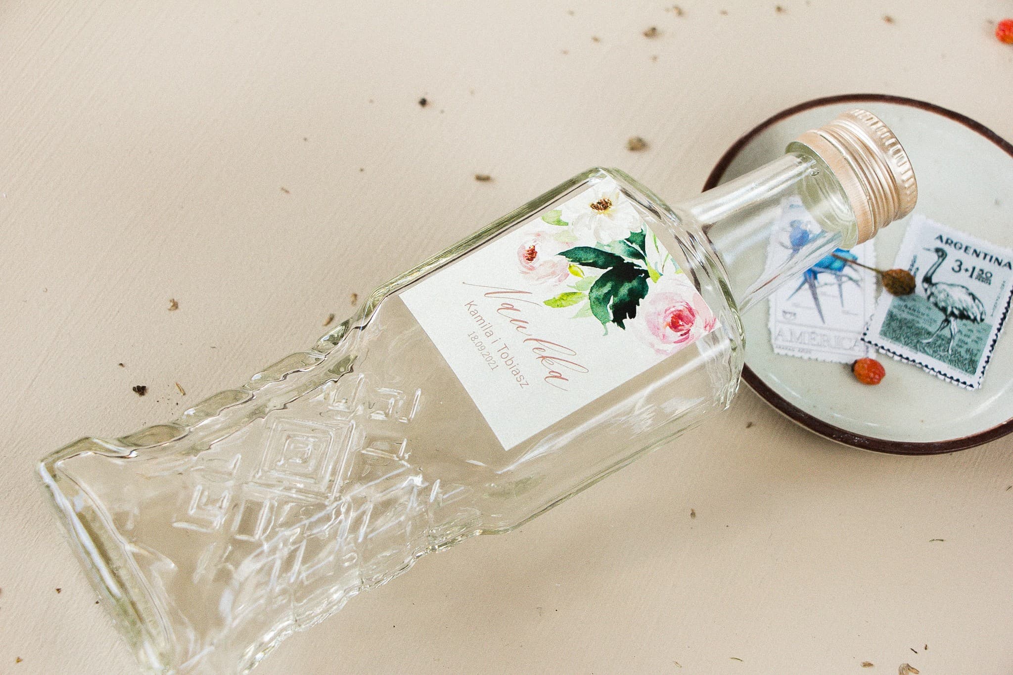 Gastgeschenke Likörflaschen Glamour mit Pfingstrosen Opal Nr. 8