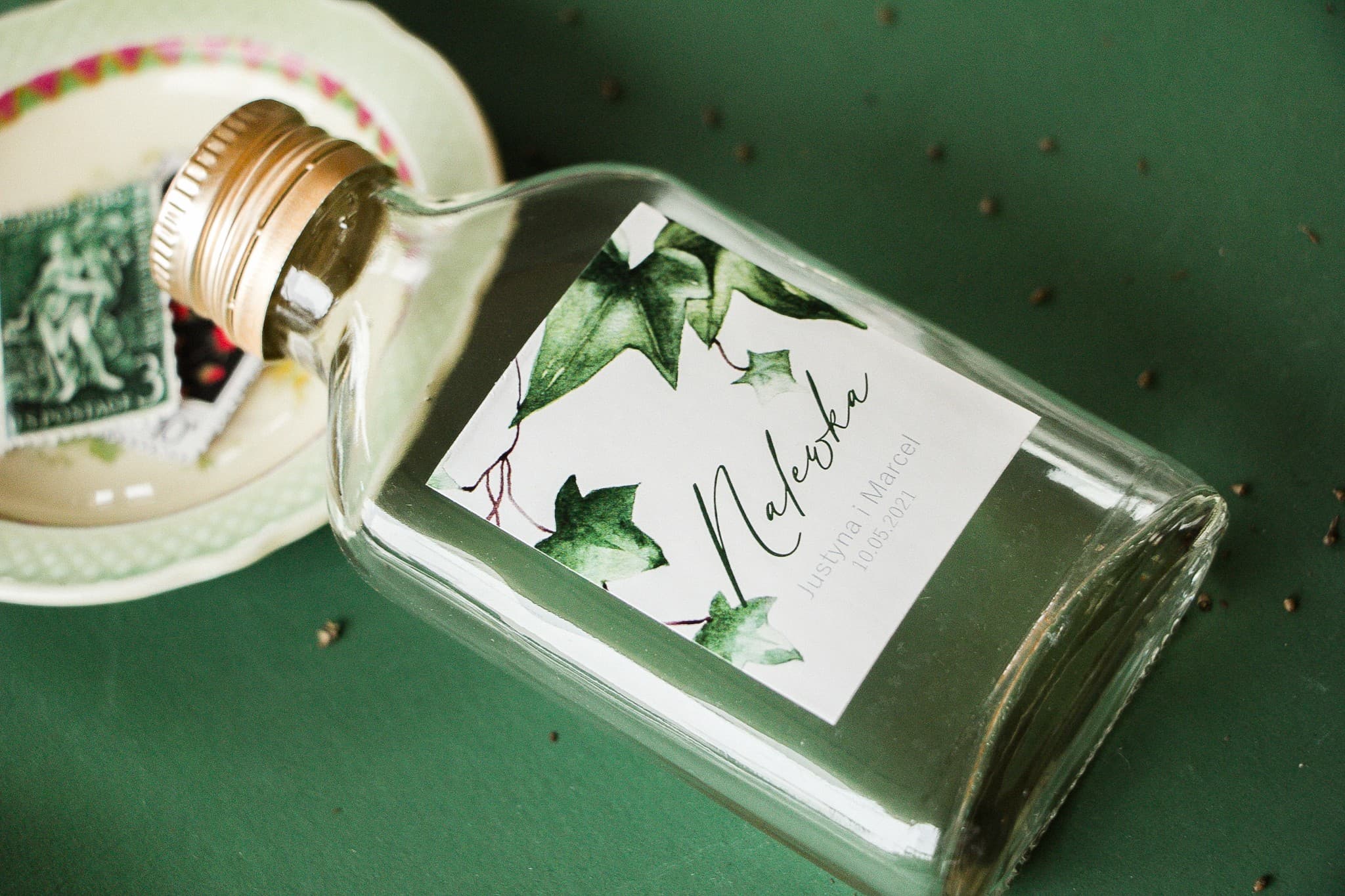 Likörflaschen für Gäste im Greenery-Stil mit Efeu-Motiv Soft Nr. 2 - 3