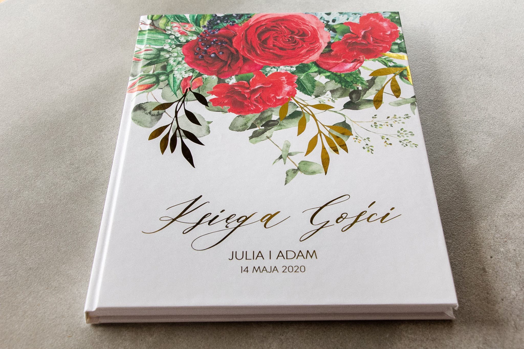 Livre d'or personnalisé A4 pour mariage avec motif floral bordeaux et or