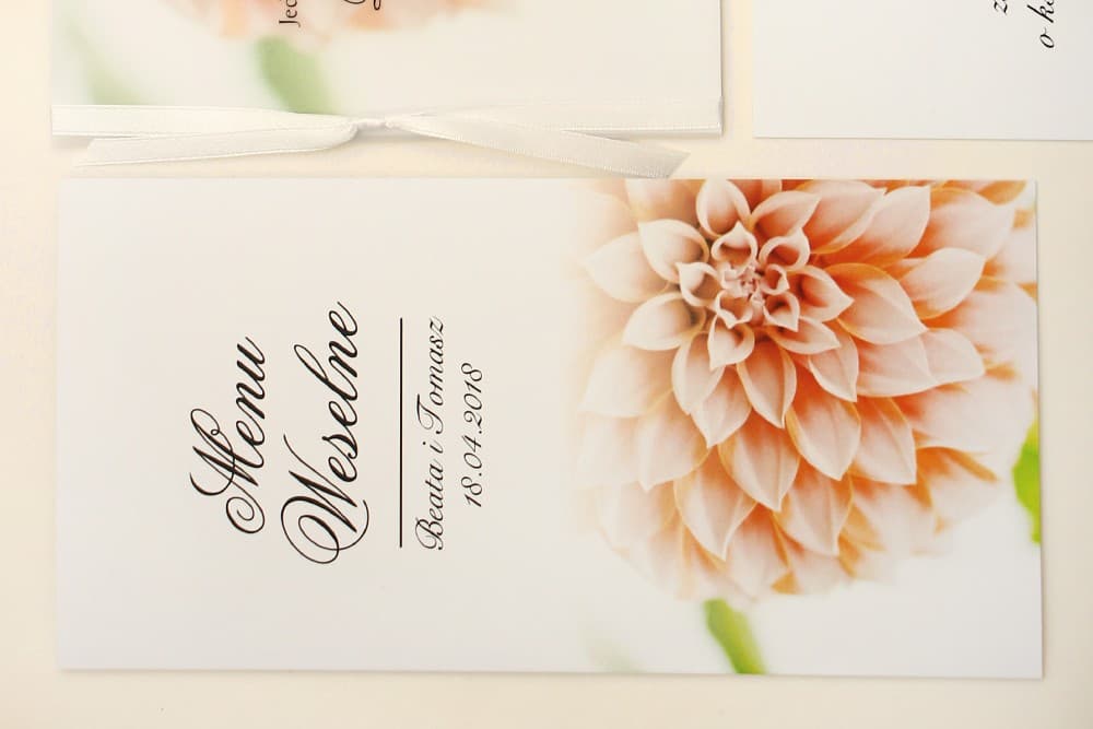 Menu de mariage avec motif dahlia saumon, carte de menu élégante pour table | Menu de mariage personnalisé | Elegant n° 9