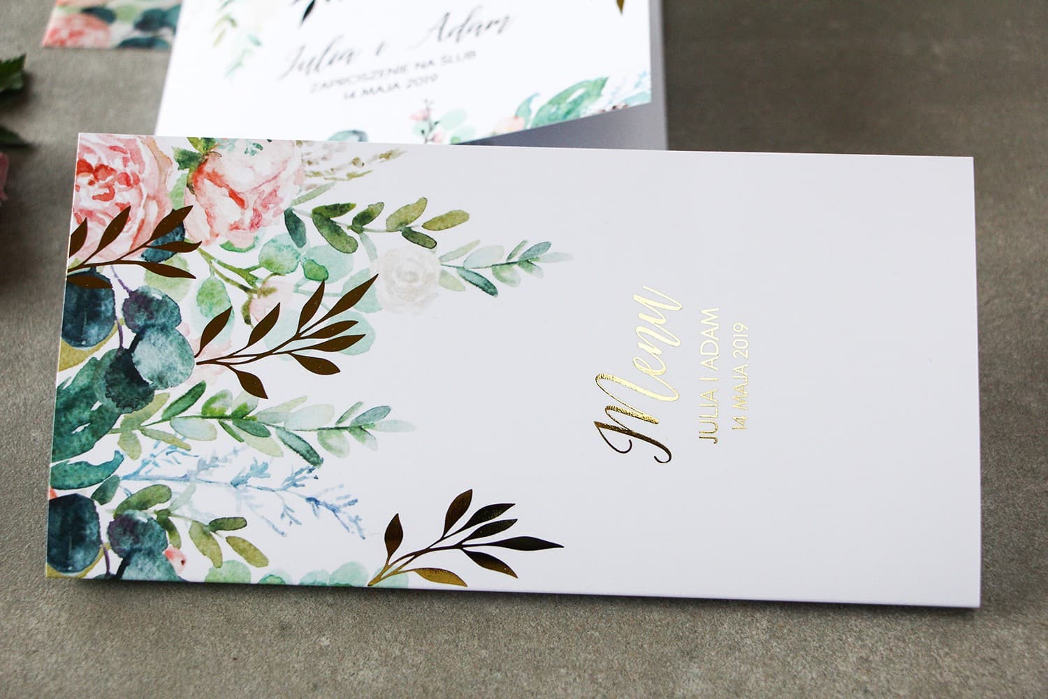 Tisch-Menükarten Rubin Nr. 2 – Gold-Design mit rosa Pfingstrosen