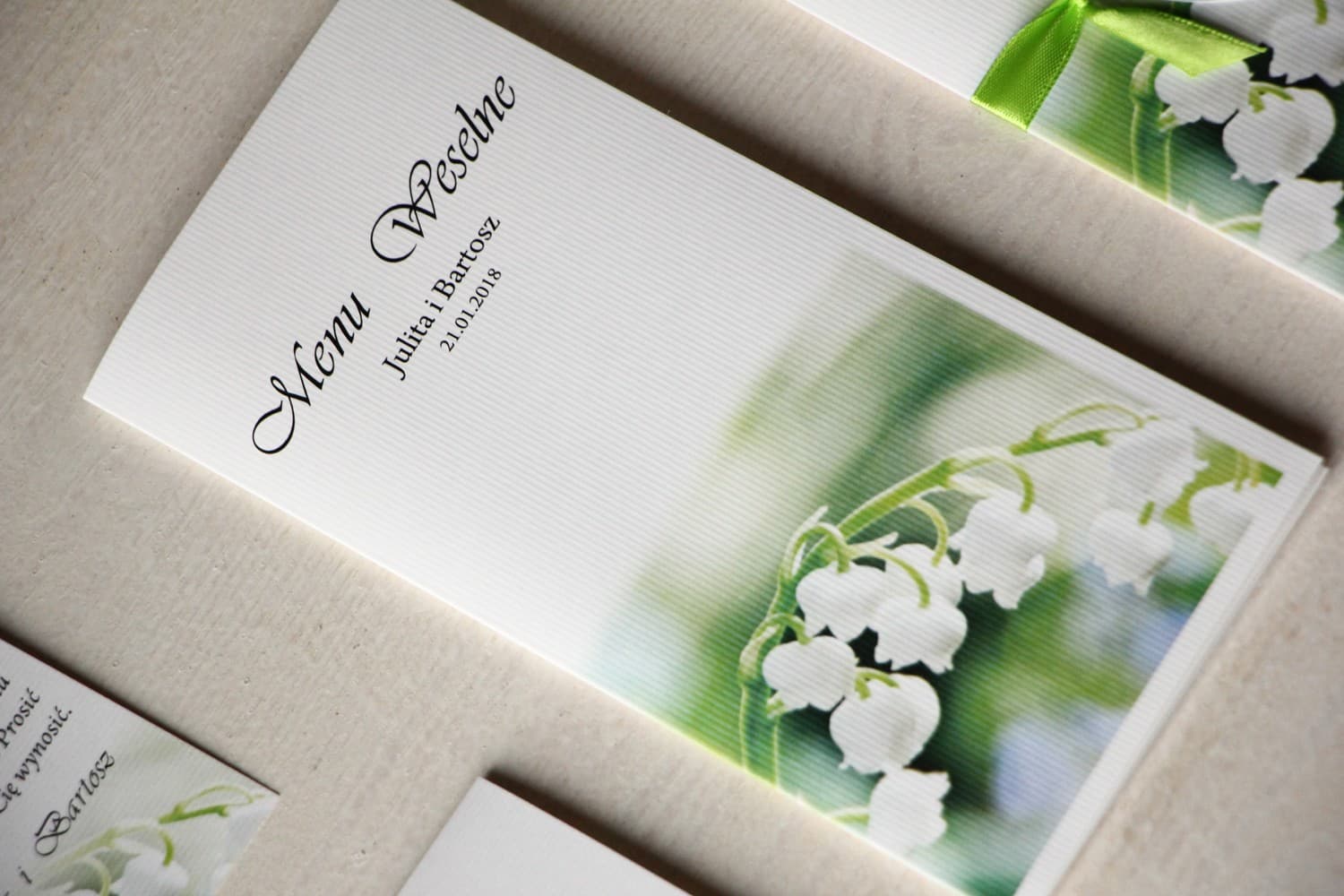 Elegante Menükarten Hochzeit klappbar mit Maiglöckchen | Speisekarte | Magnet Nr. 11