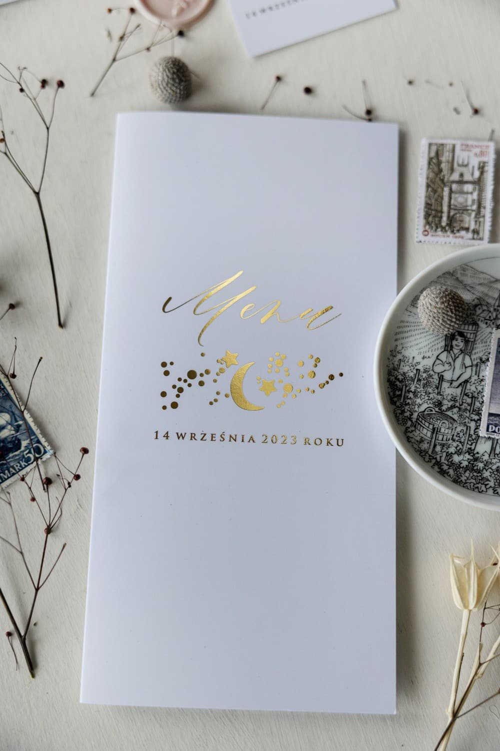 Elegante Menuekarten Hochzeit vergoldet mit Sternen | Weiß-Goldene Menuekarte | Simple Nr. 3