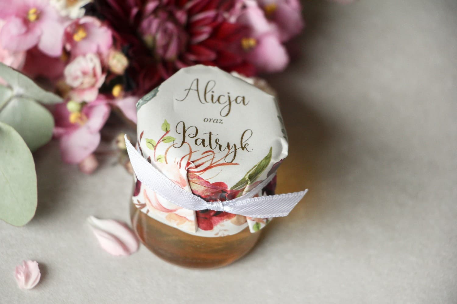 Miel Polaca en Tarrito Lotus n.º 5 – Agradecimiento Dorado con Peonía Borgoña