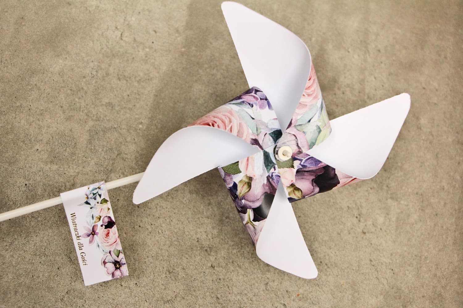 Molinillos de Viento Florales Personalizados | Detalles Originales para Invitados de Boda | Sorento nº 2