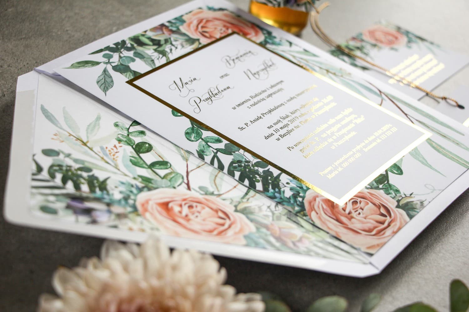 Muestra de Invitación de Boda Glamour con Peonías | Calidad en Vivo | Flores n.º 4