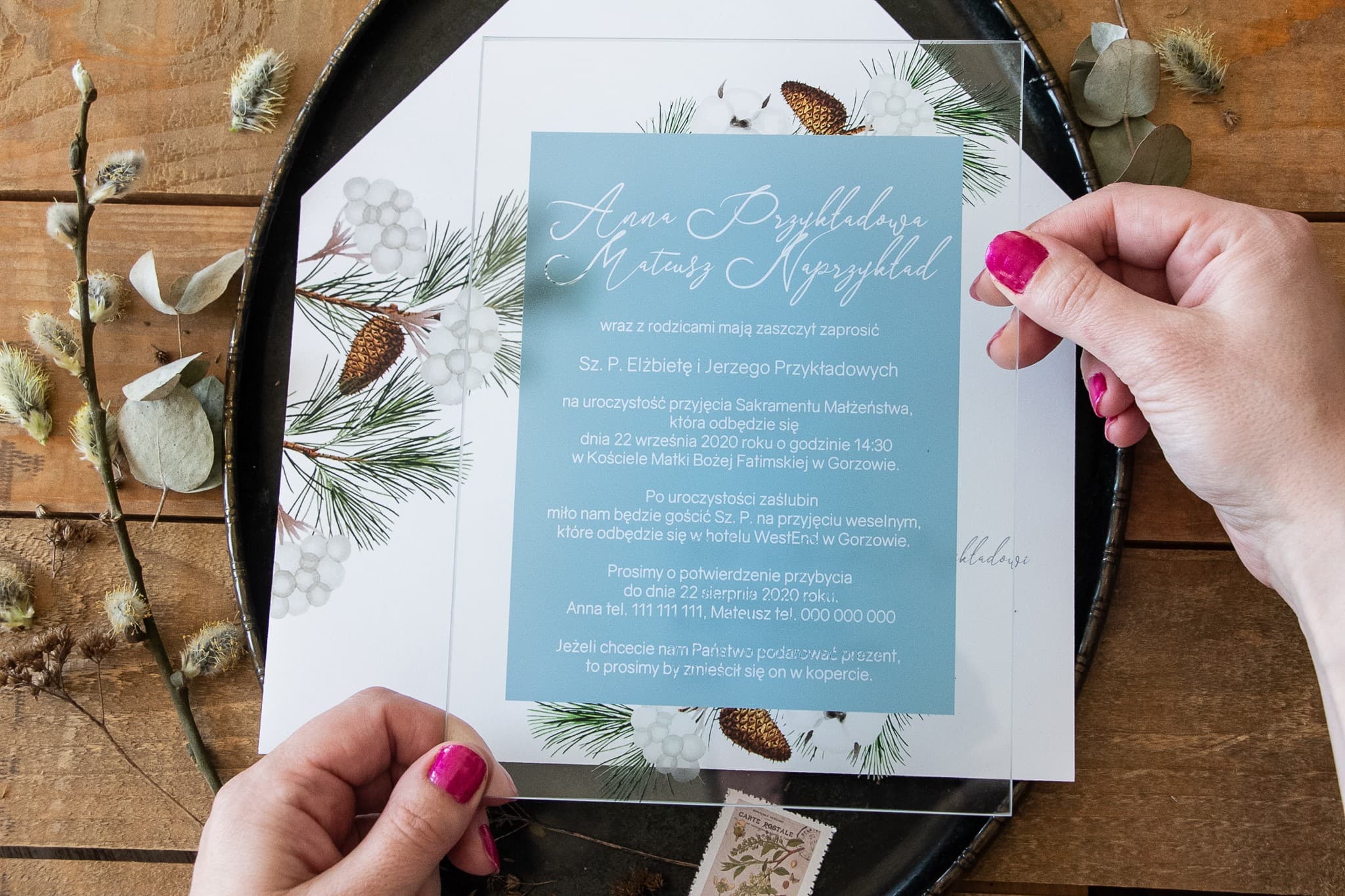 Muestra de Invitación de Boda Korani n.º 8 – Cristal y Ramitas de Invierno