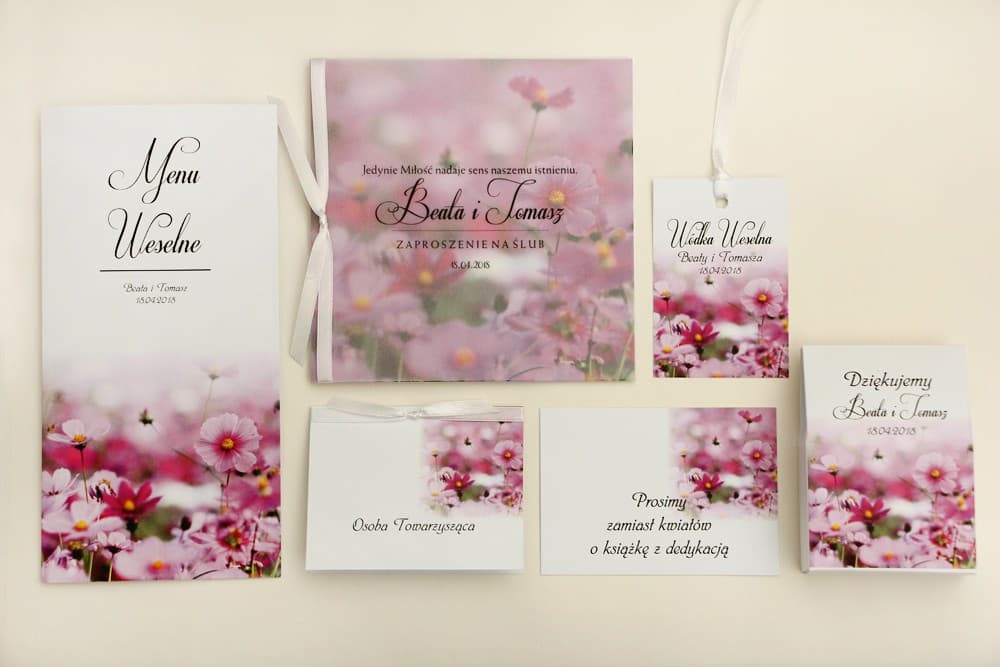 Muestras de Invitaciones con Papel Vegetal Flores Violetas y Accesorios | Set de Muestras de Papelería de Boda | Elegant nº 5