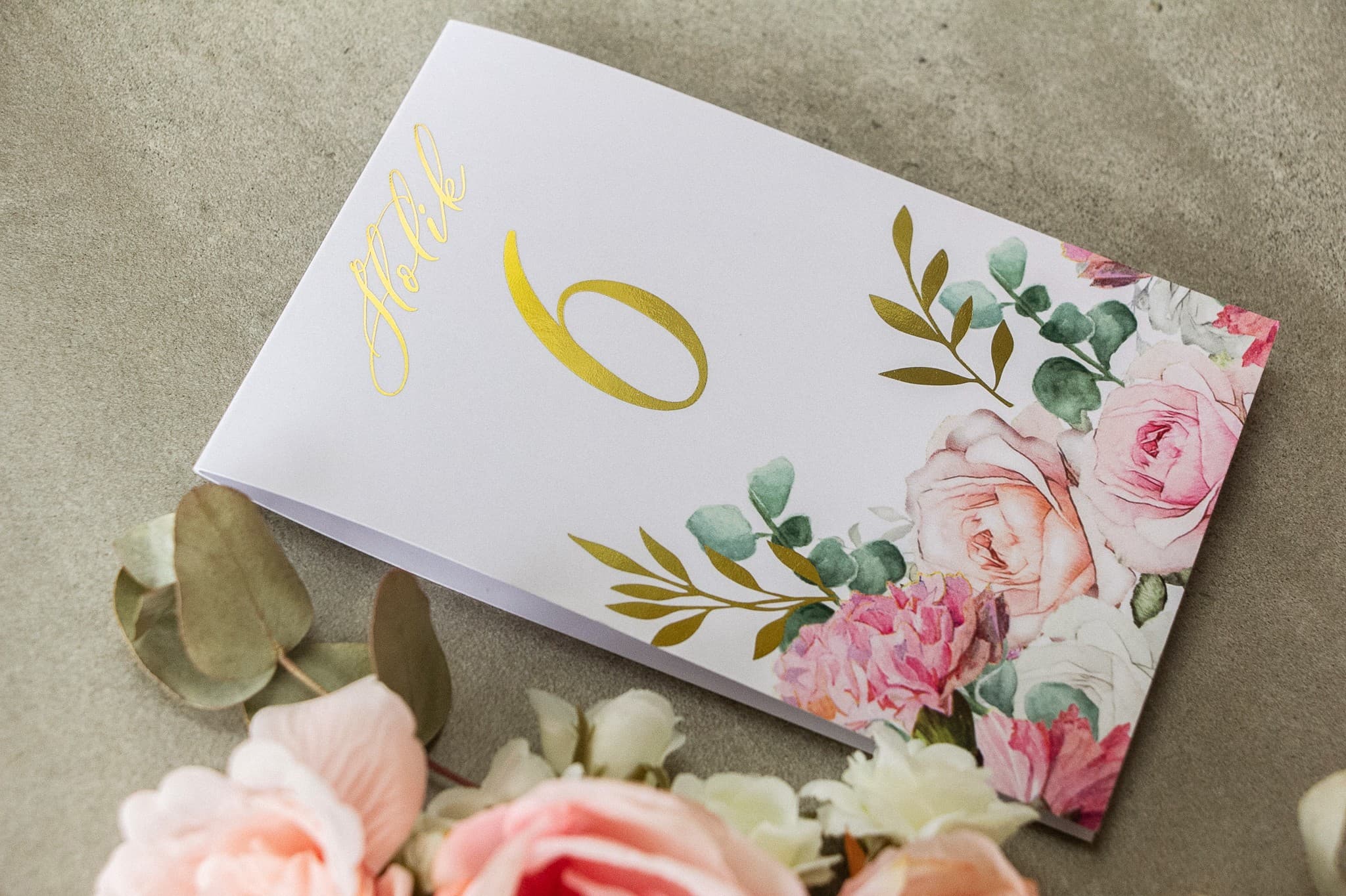 Numeri di Tavolo Nuziali Rubin n. 9 – Stile Glamour con Rametti Dorati