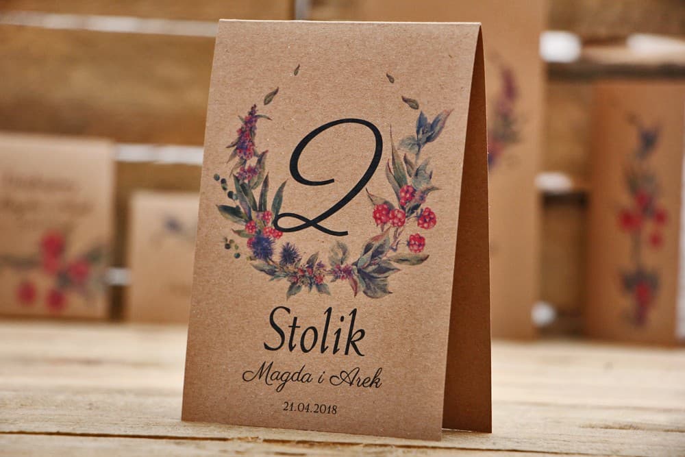 Numéros de Table de Mariage Fruits des Bois Mûres, Pliables A6 | Numéros de Table Style Rustique | Fruits des Bois n° 1