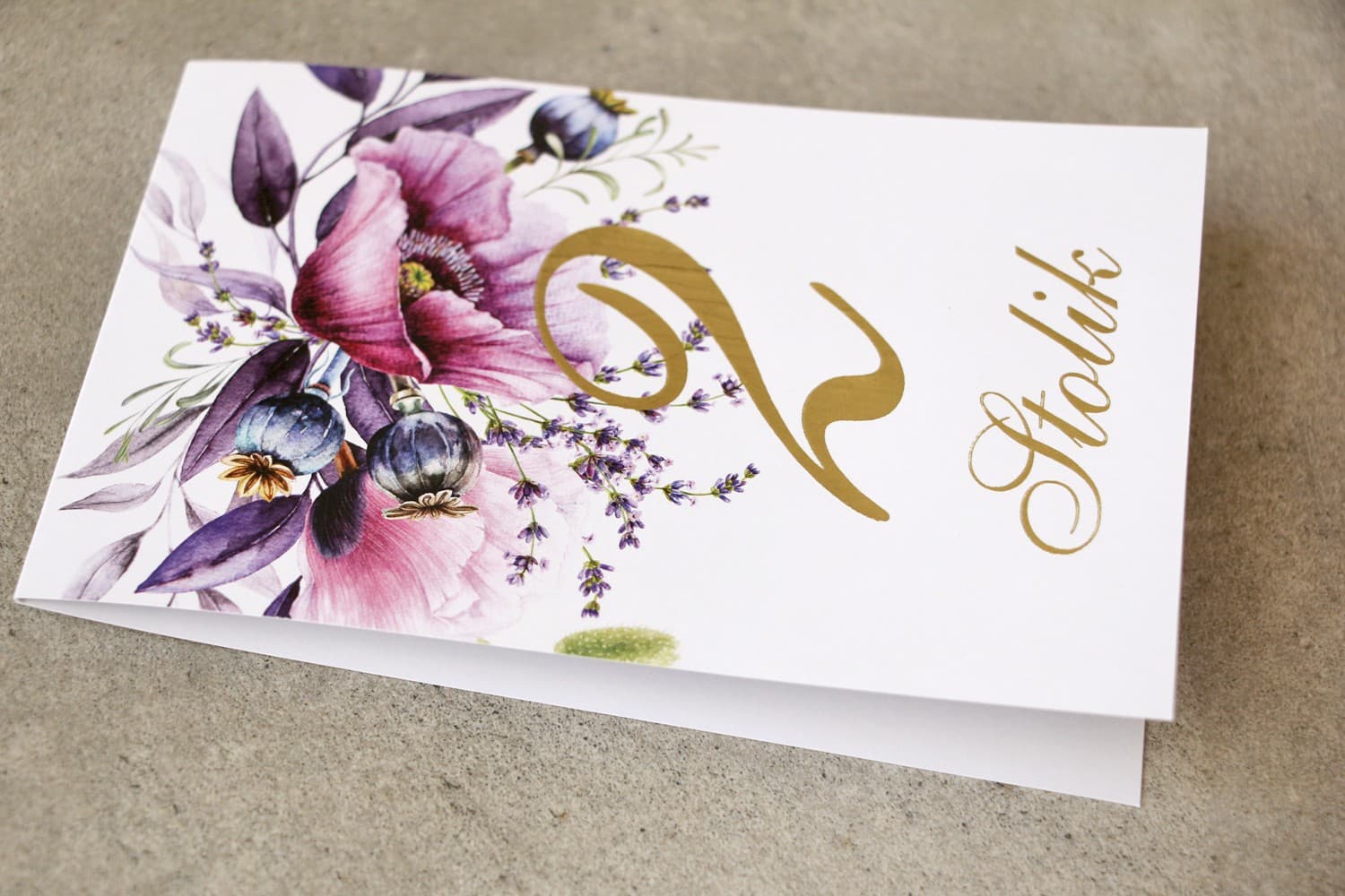 Numéros de Table de Mariage Dorés Coquelicots Violets Lavande | Numéros de Table Glamour | Sorento no 15