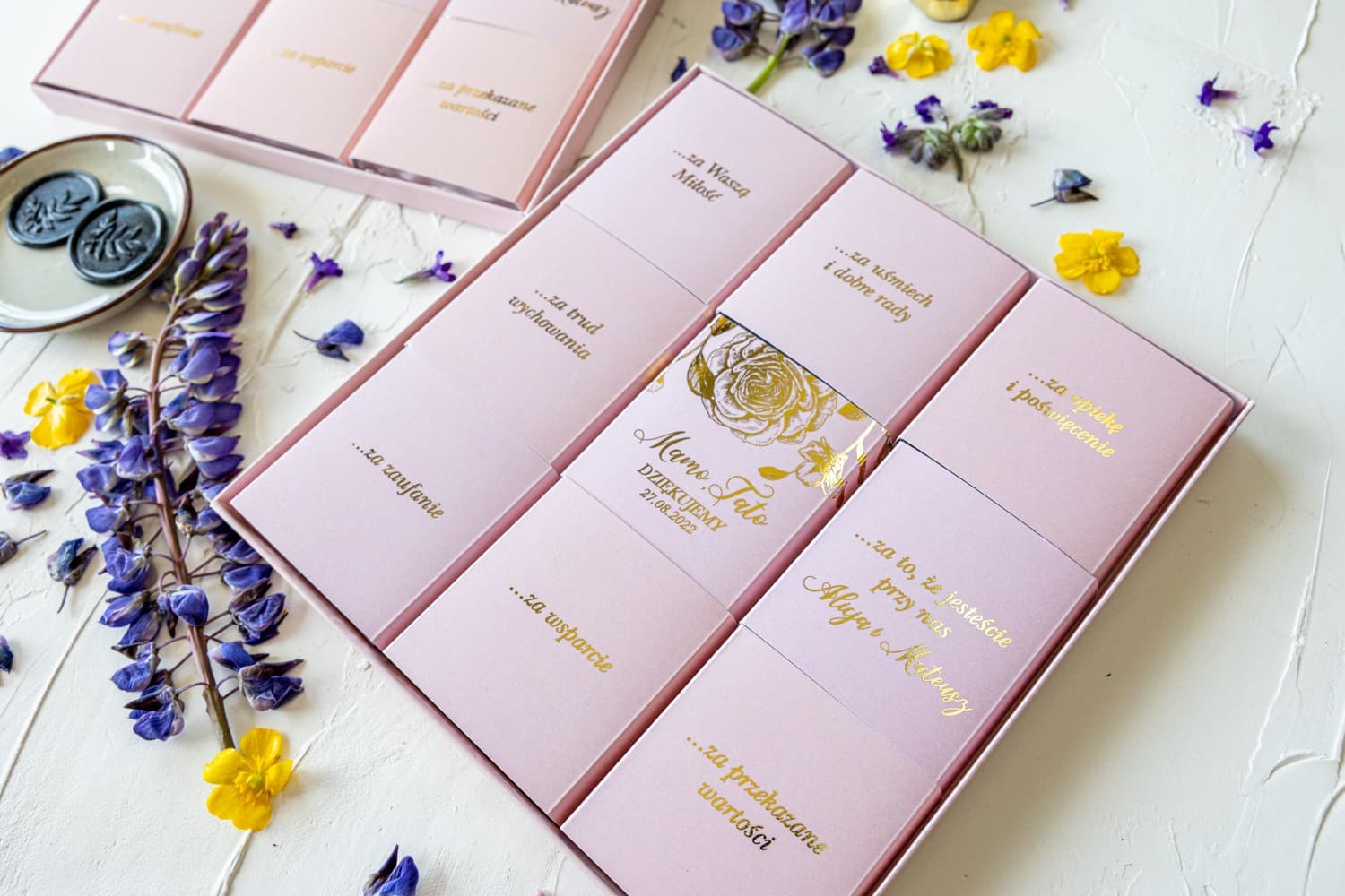 Elegant Parents' Thank You Chocolate Box | Personalized Wedding Chocolates | Onyx No. 1 - 3