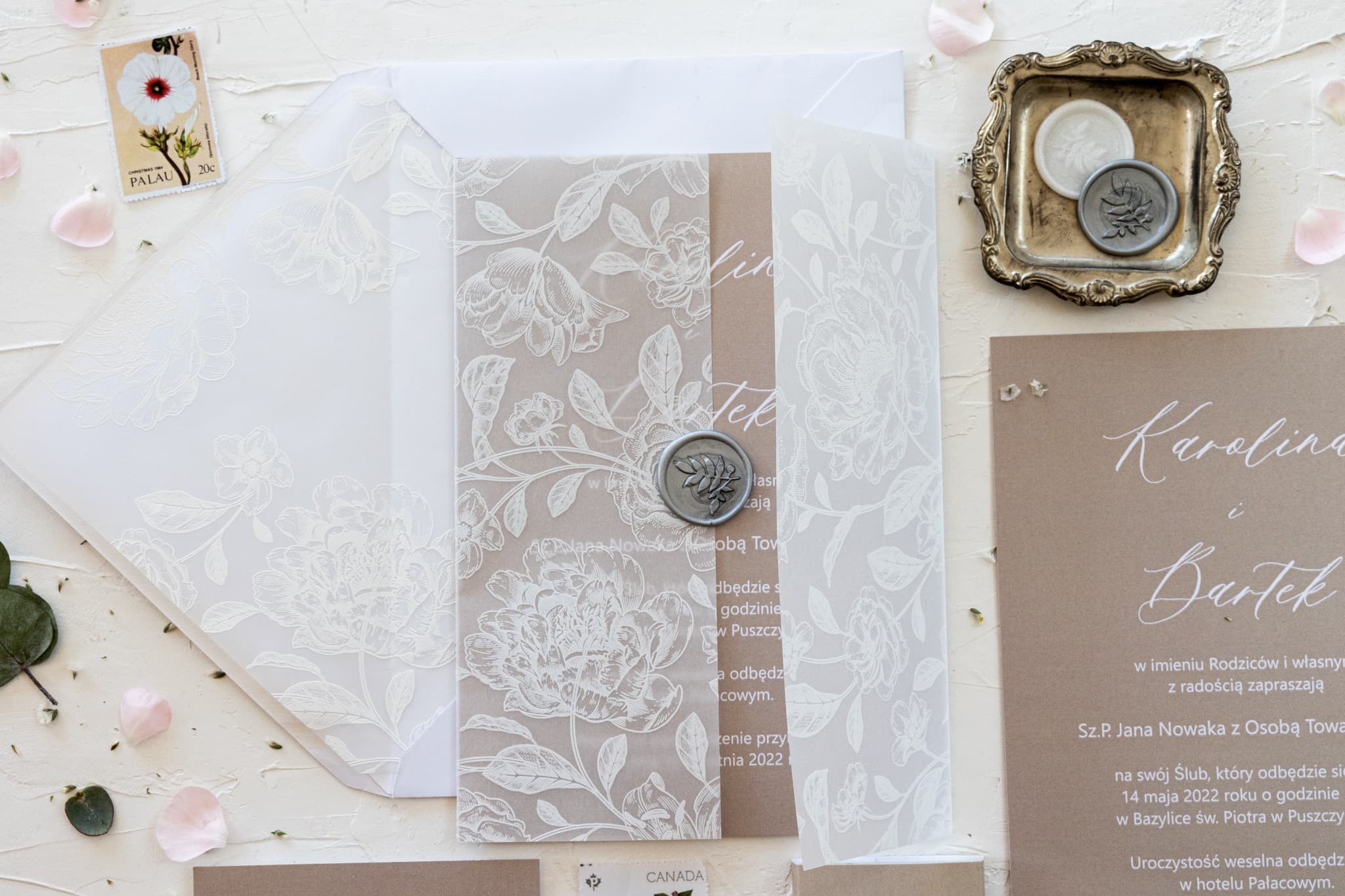 Partecipazioni trasparenti su carta con stampa bianca Amelia Wedding