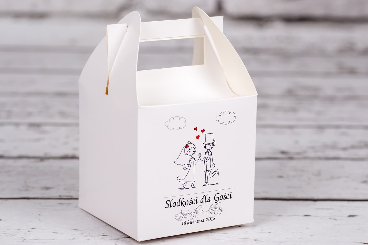 Personalised Wedding Cake Boxes with Handle | Fun Treat Boxes for Guests | Bueno No. 2