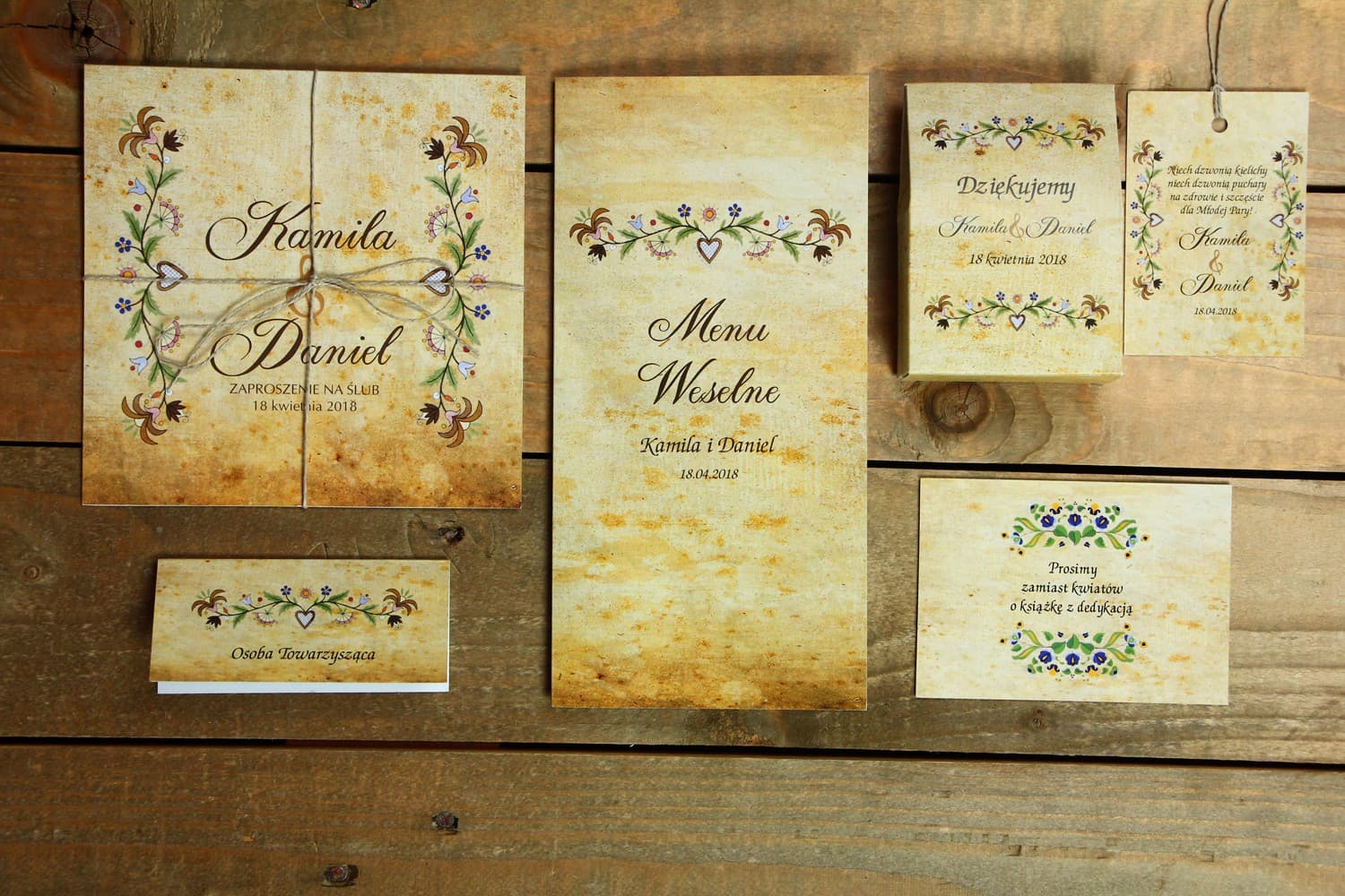 Próbne zaproszenia ślubne z kolekcji Folk nr 3 od Amelia-Wedding.pl
