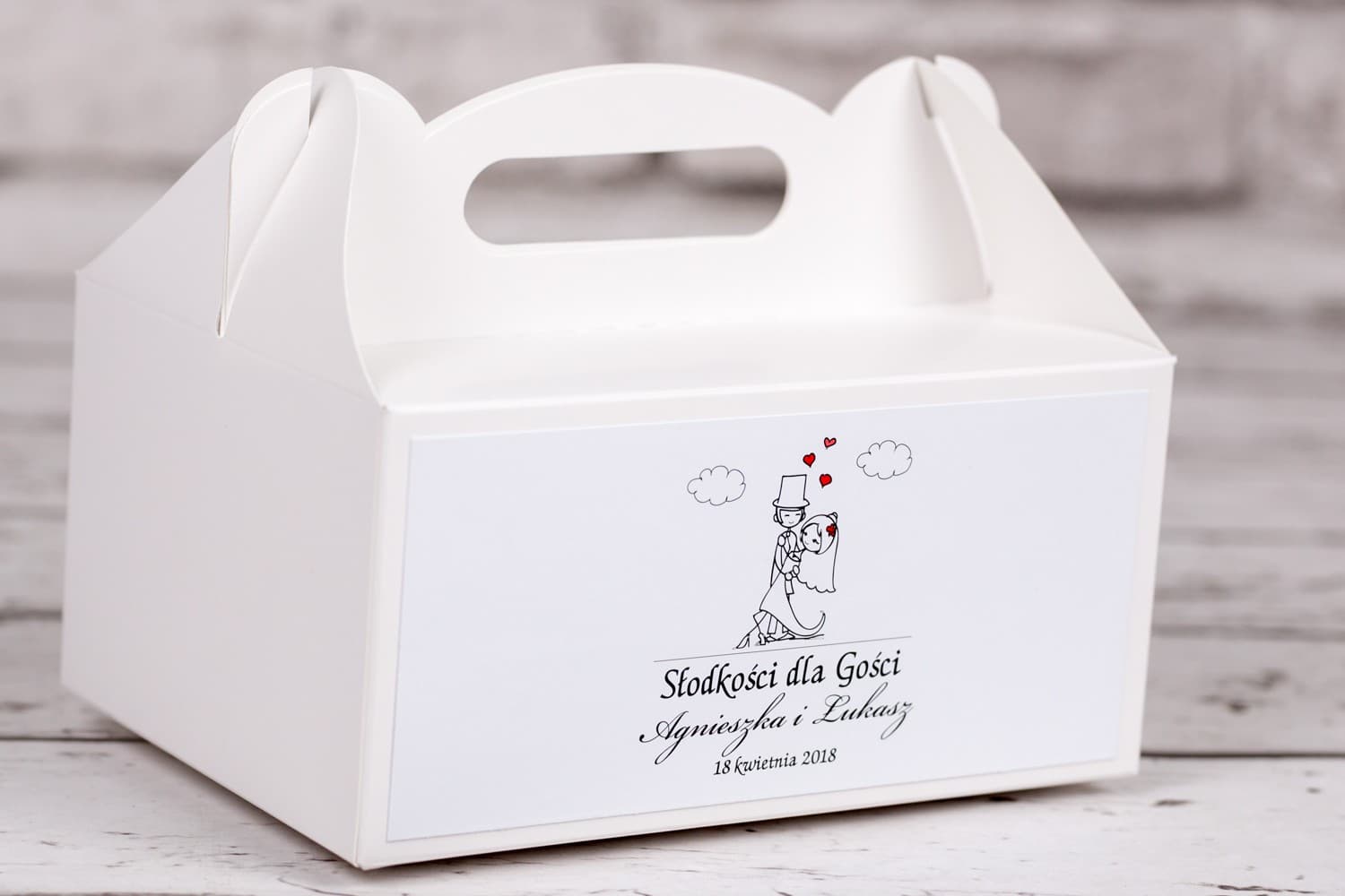 Wedding Cake Box with Handle and Bride & Groom Print | Guest Cake Boxes | Bueno No. 4