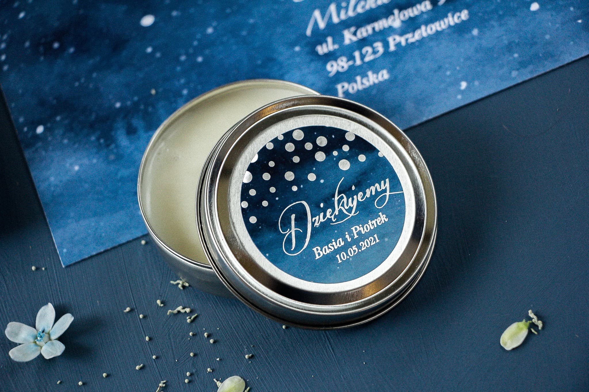 Pastel No. 6 Scented Candle – Silver Foiled Tin Wedding Favours