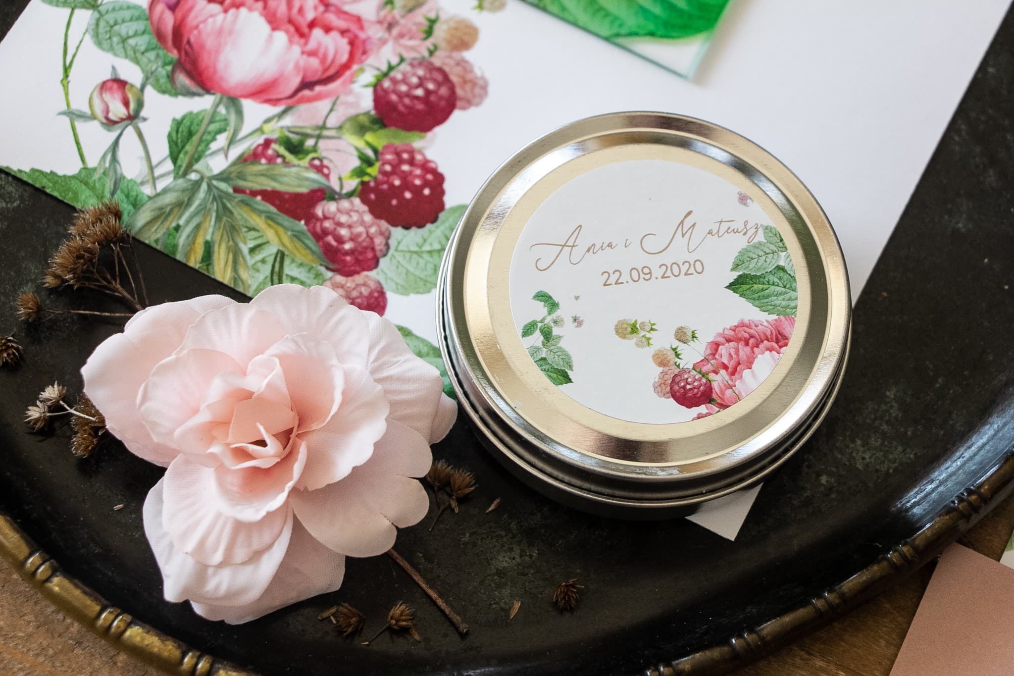 Peony and Raspberry Tin Wedding Favour Candles | Korani No. 7